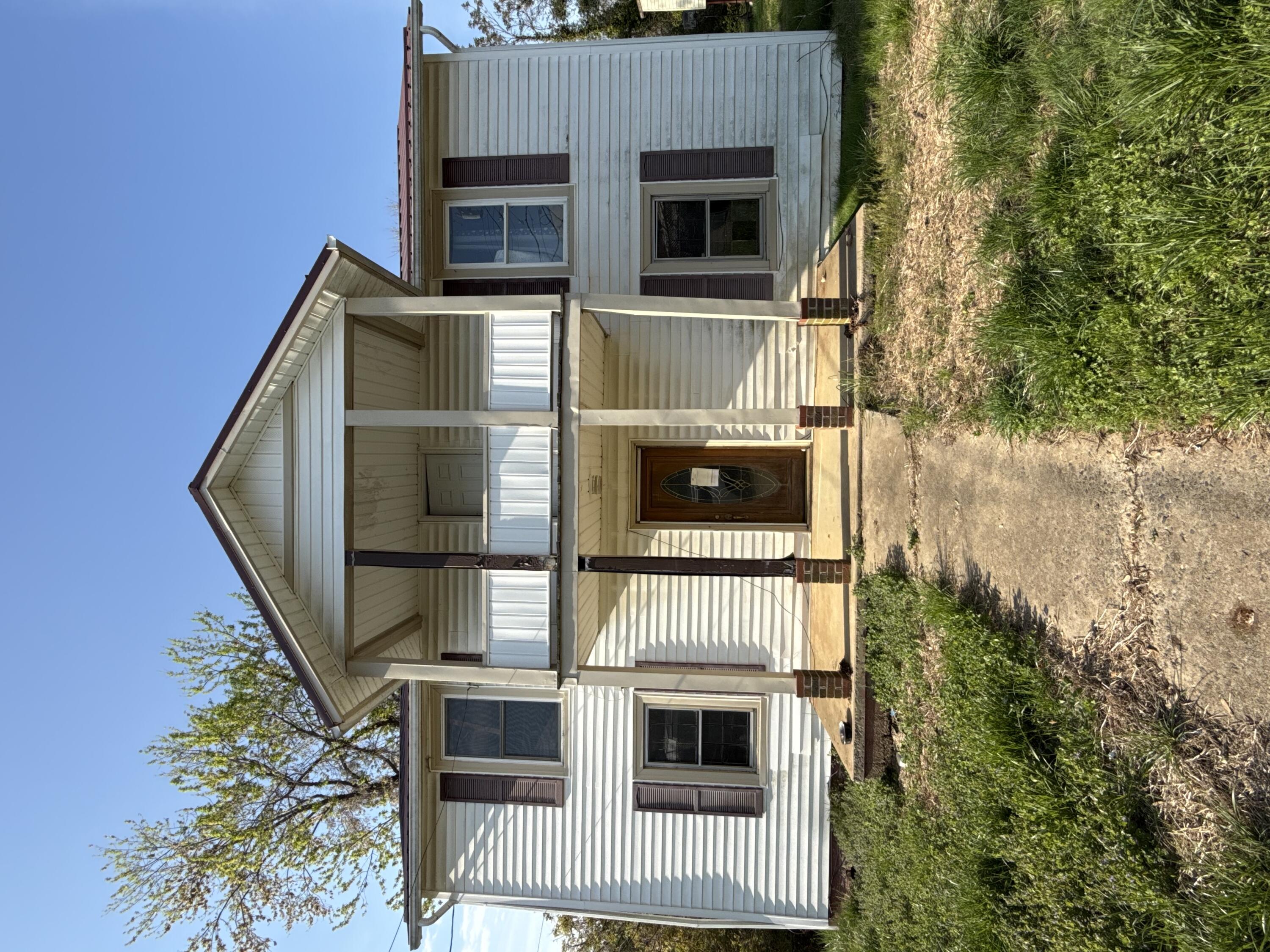 10 Aaron St, Martinsville, Virginia image 1