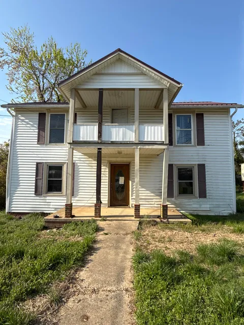 MLS: 916300
