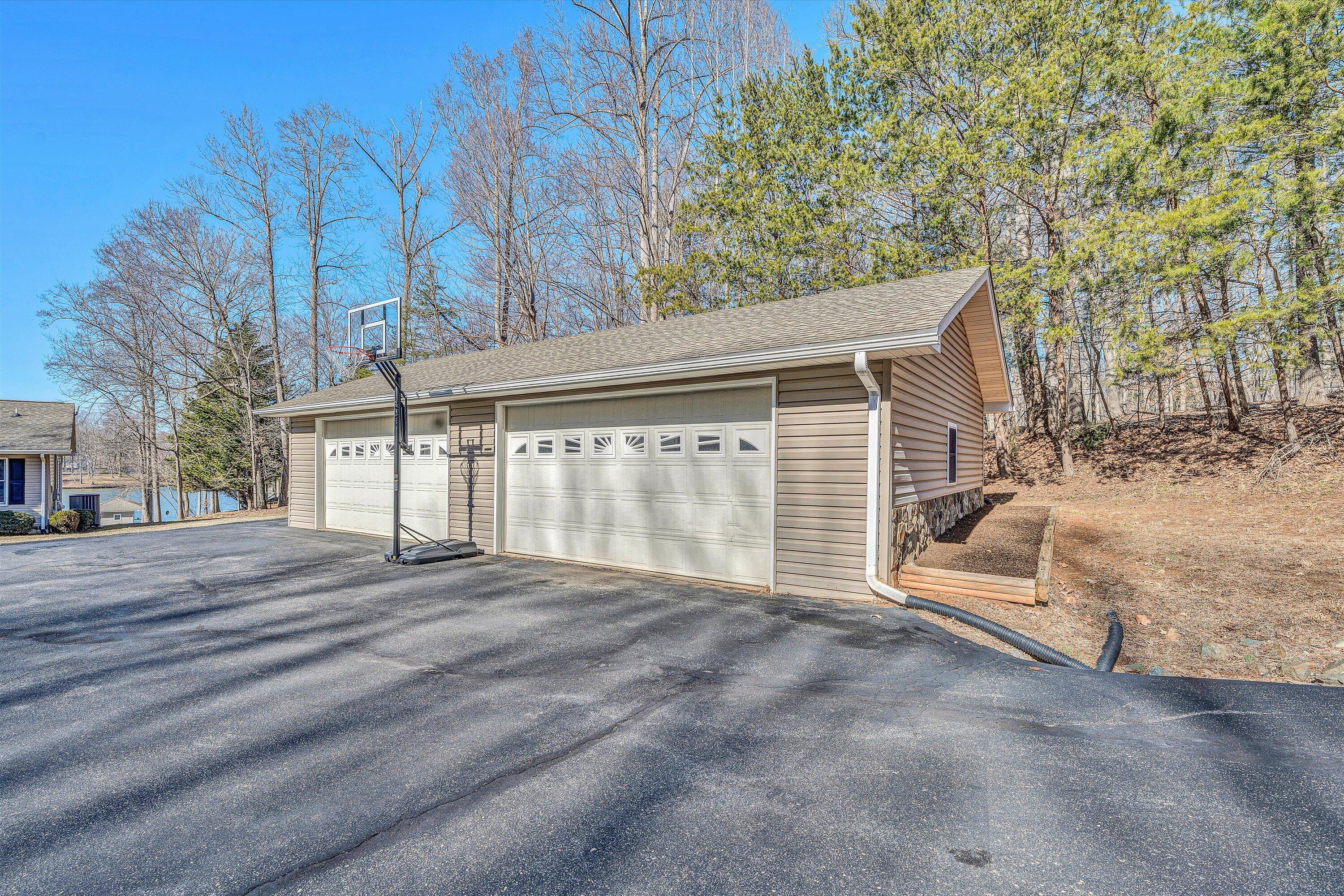 2865 Kemp Ford Rd, Union Hall, Virginia image 38