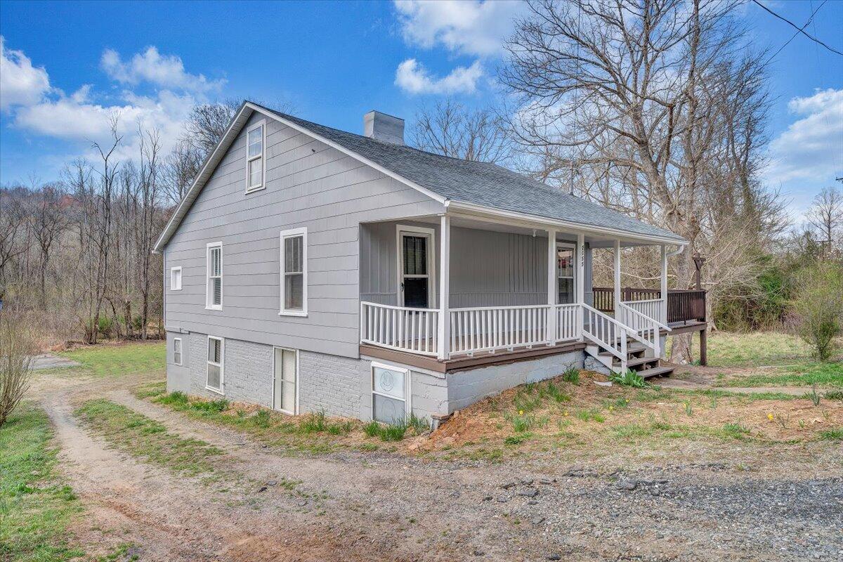 2055 Appalachian Dr, Martinsville, Virginia image 3