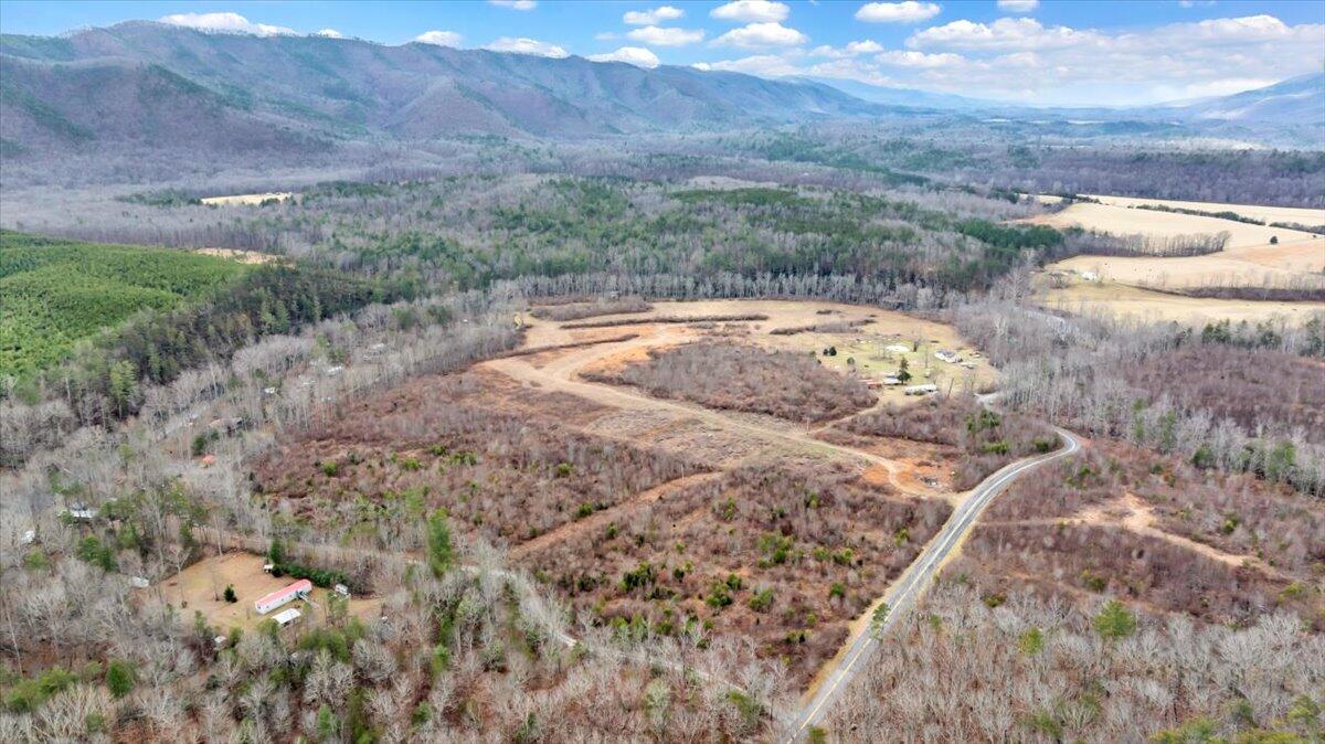 Craig Creek Rd, Eagle Rock, Virginia image 18