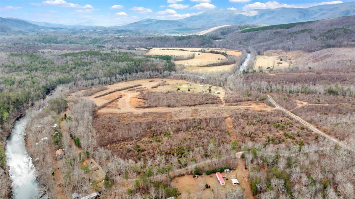 Craig Creek Rd, Eagle Rock, Virginia image 16