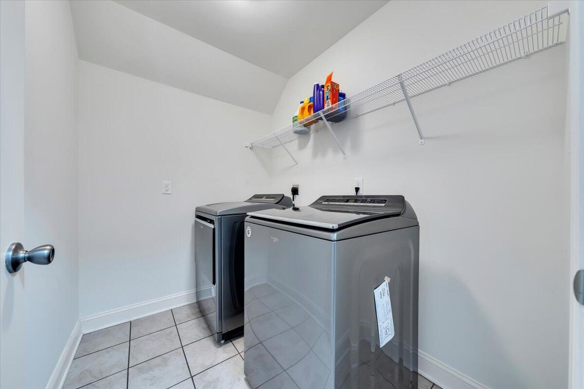 7019 Linn Cove Ct, Roanoke, Virginia image 35