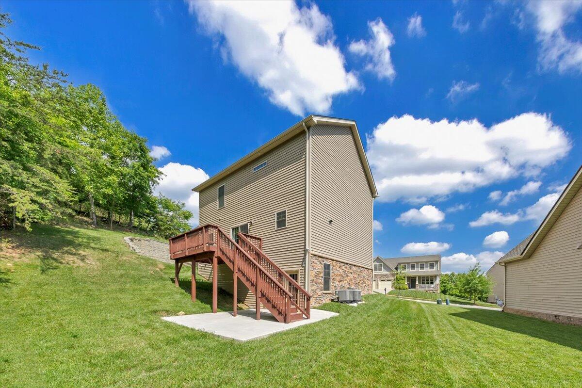 7019 Linn Cove Ct, Roanoke, Virginia image 45