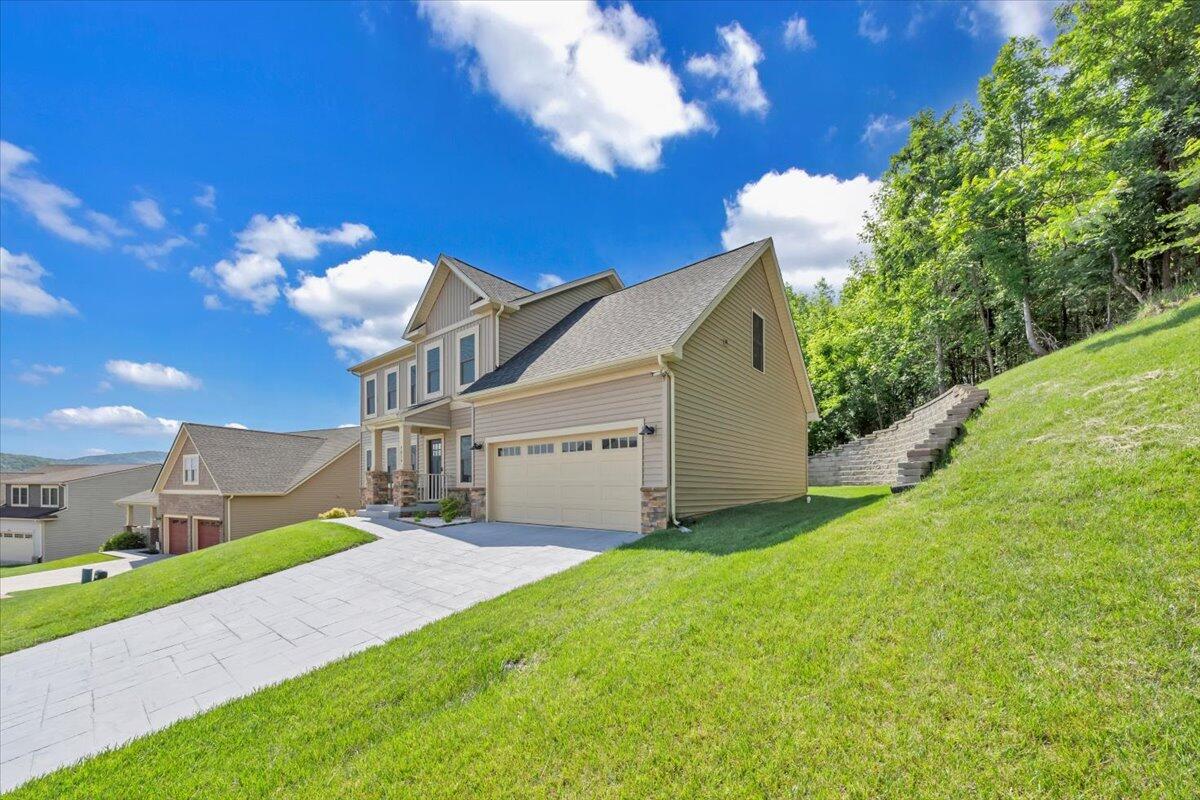 7019 Linn Cove Ct, Roanoke, Virginia image 49