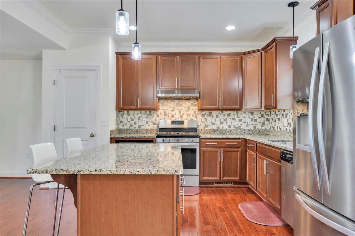 7019 Linn Cove Ct, Roanoke, Virginia image 14