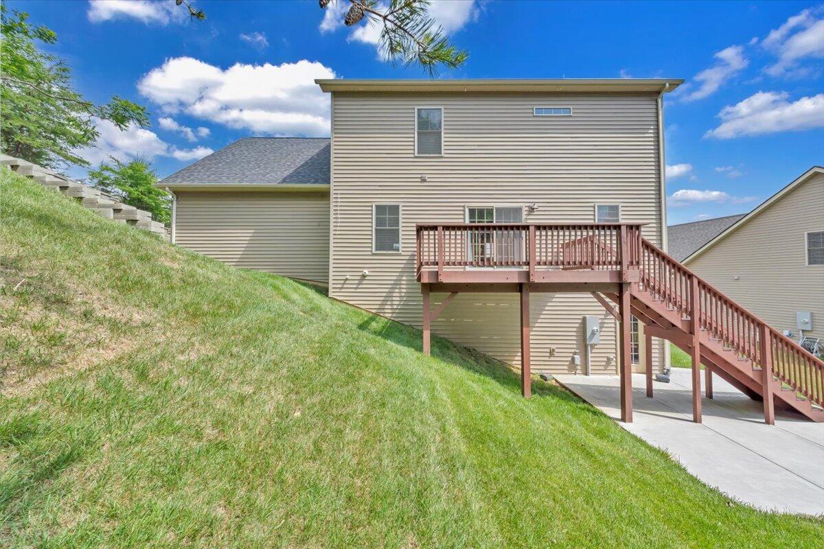 7019 Linn Cove Ct, Roanoke, Virginia image 43