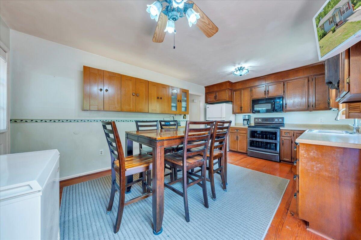 1793 Sandy Level Rd, Goodview, Virginia image 12