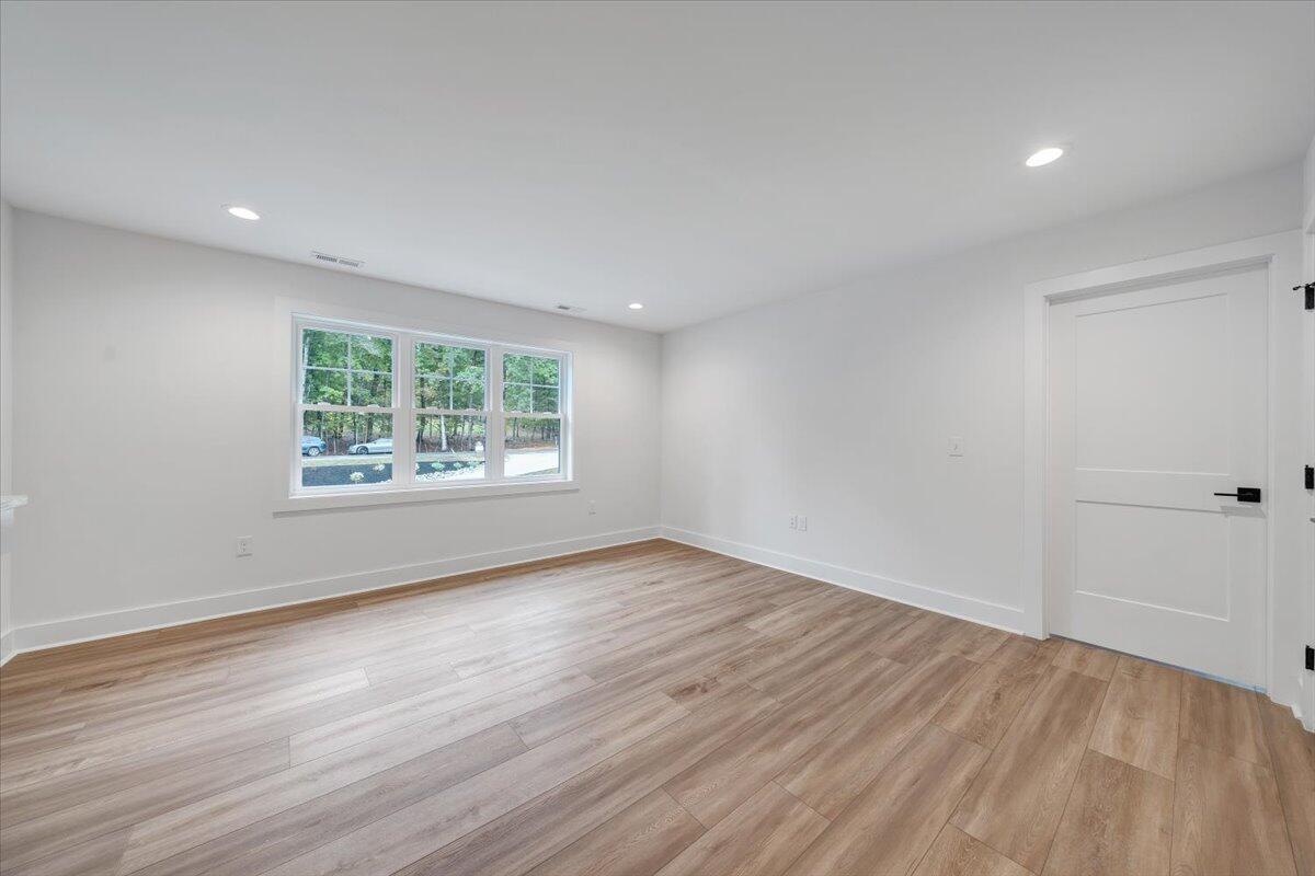 Union Hall, Virginia 24176, United States, 4 Bedrooms Bedrooms, ,5 BathroomsBathrooms,Residential,Active,137457