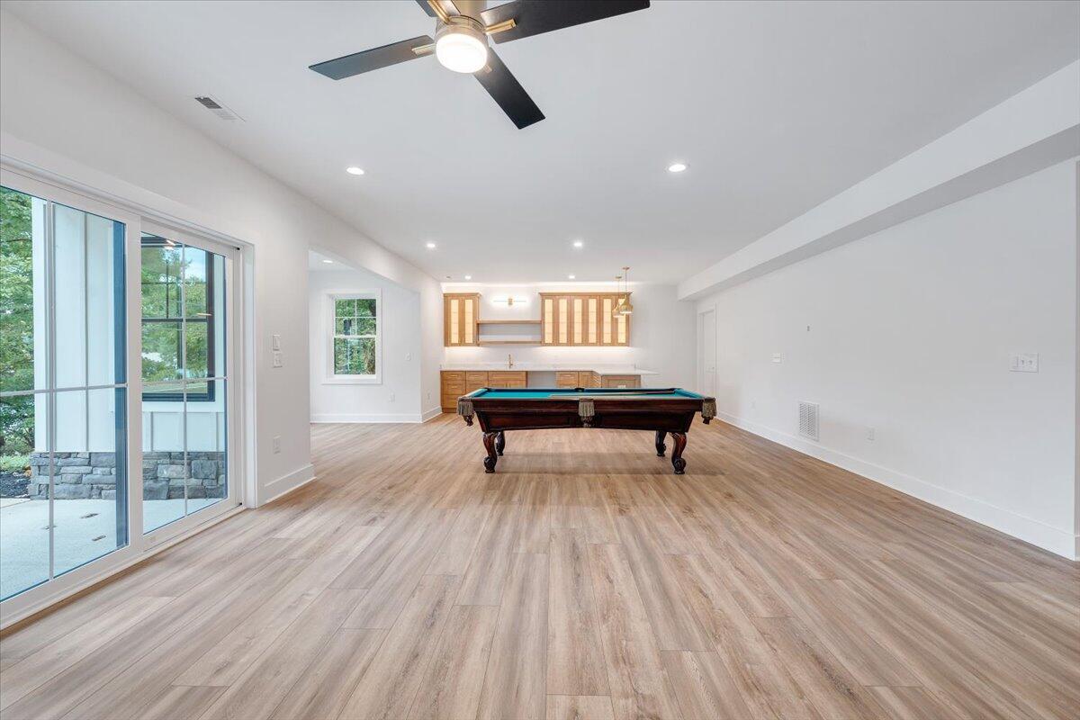 Union Hall, Virginia 24176, United States, 4 Bedrooms Bedrooms, ,5 BathroomsBathrooms,Residential,Active,137457