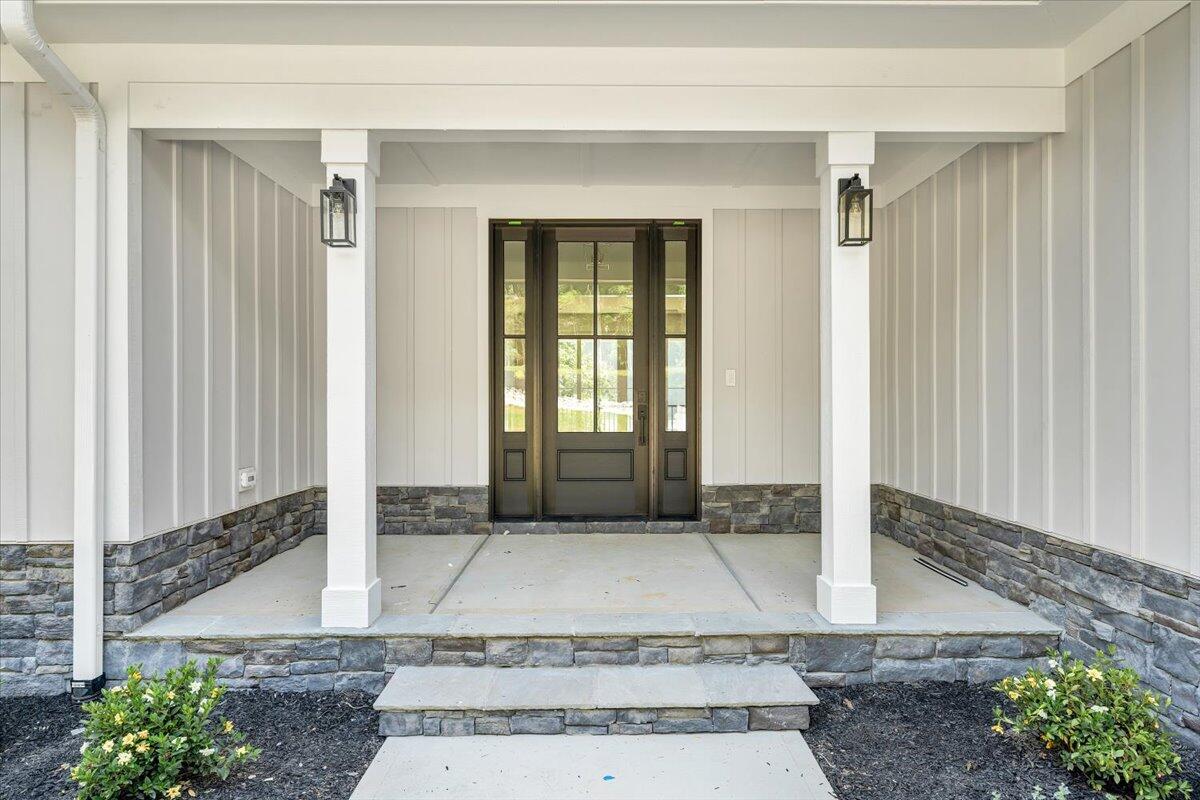 Union Hall, Virginia 24176, United States, 4 Bedrooms Bedrooms, ,5 BathroomsBathrooms,Residential,Active,137457