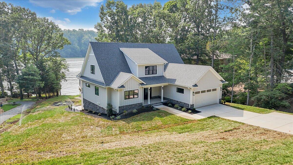 Union Hall, Virginia 24176, United States, 4 Bedrooms Bedrooms, ,5 BathroomsBathrooms,Residential,Active,137457