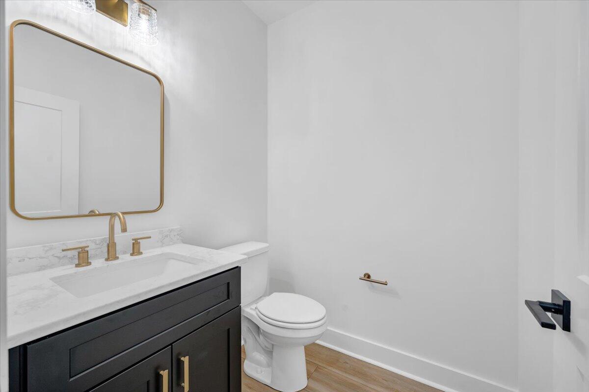 Union Hall, Virginia 24176, United States, 4 Bedrooms Bedrooms, ,5 BathroomsBathrooms,Residential,Active,137457