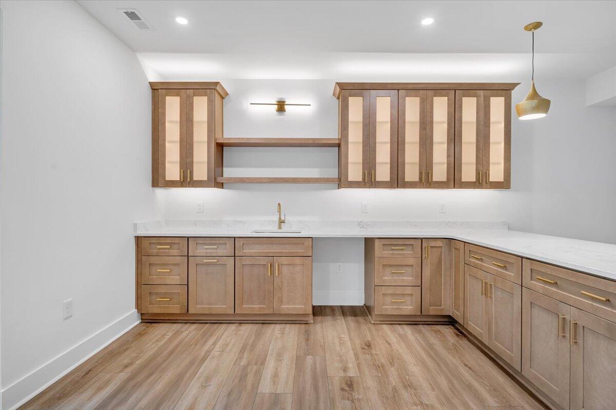 Union Hall, Virginia 24176, United States, 4 Bedrooms Bedrooms, ,5 BathroomsBathrooms,Residential,Active,137457