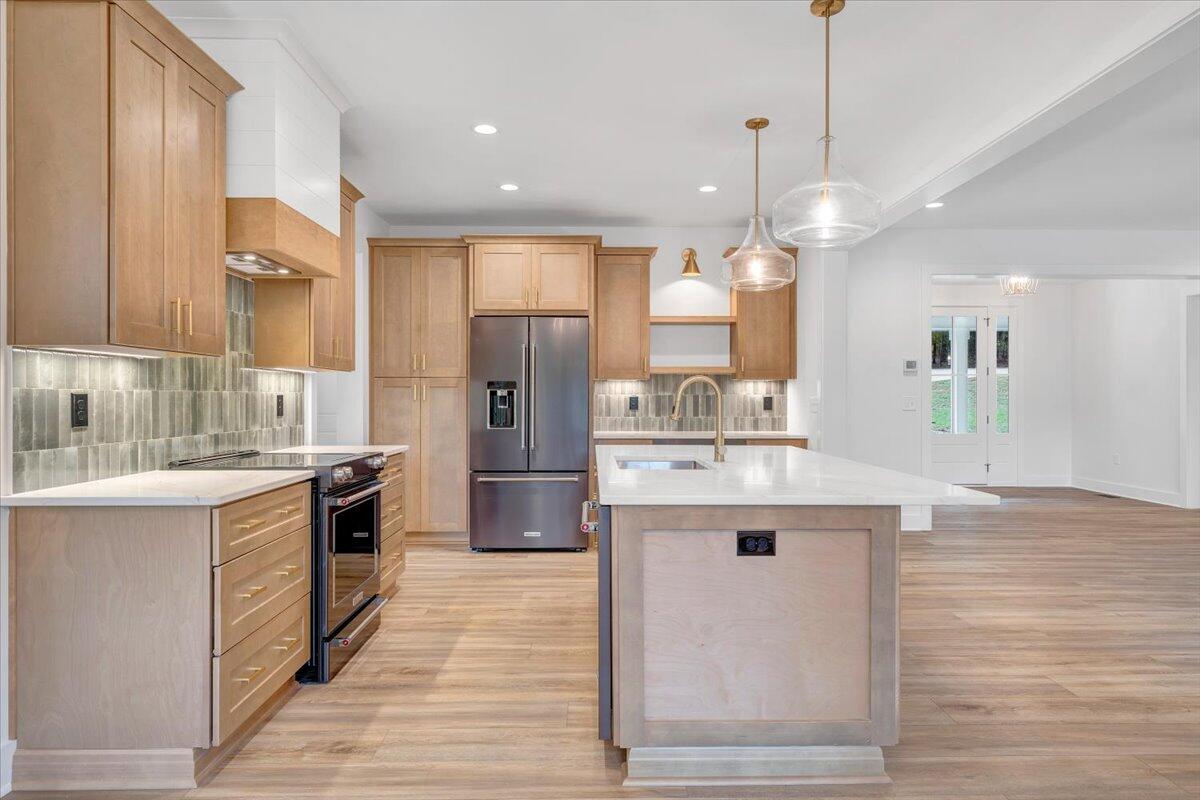 Union Hall, Virginia 24176, United States, 4 Bedrooms Bedrooms, ,5 BathroomsBathrooms,Residential,Active,137457