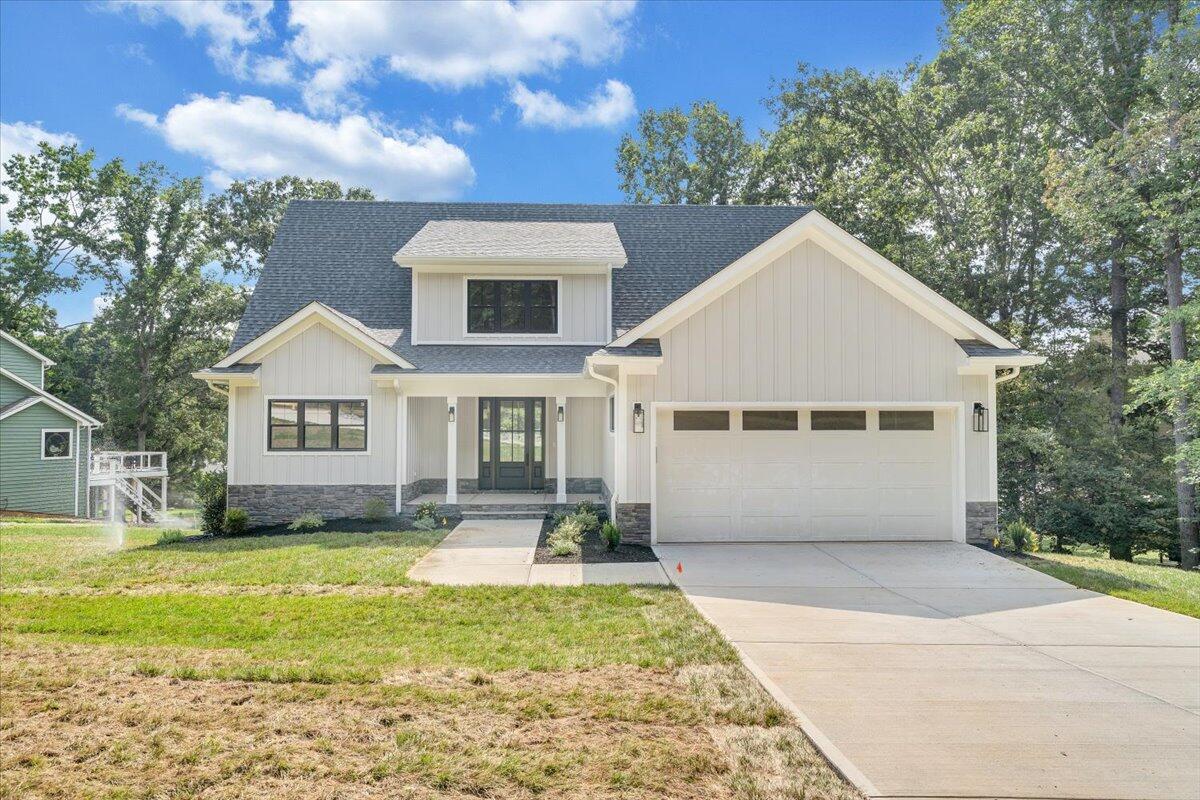 Union Hall, Virginia 24176, United States, 4 Bedrooms Bedrooms, ,5 BathroomsBathrooms,Residential,Active,137457