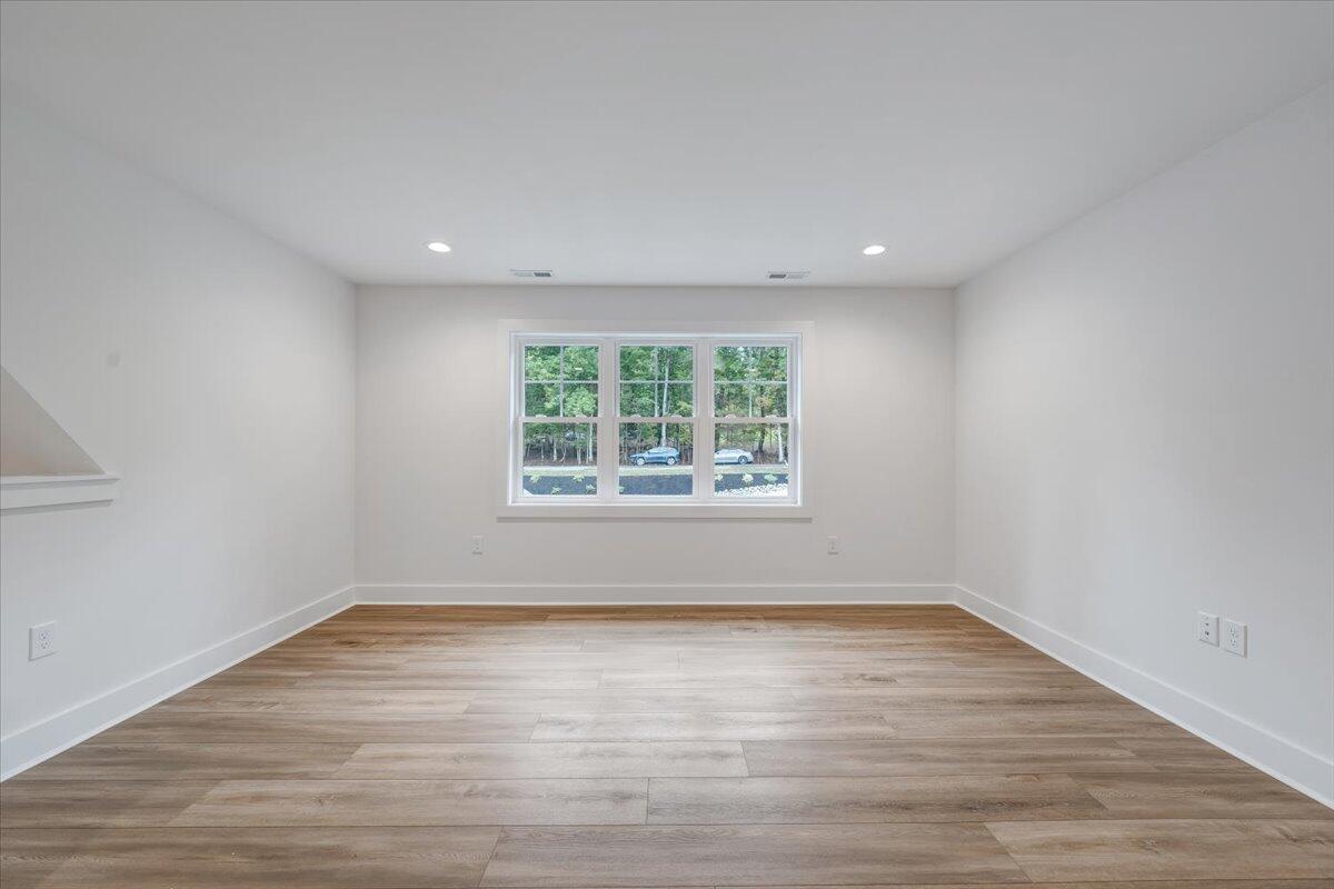 Union Hall, Virginia 24176, United States, 4 Bedrooms Bedrooms, ,5 BathroomsBathrooms,Residential,Active,137457