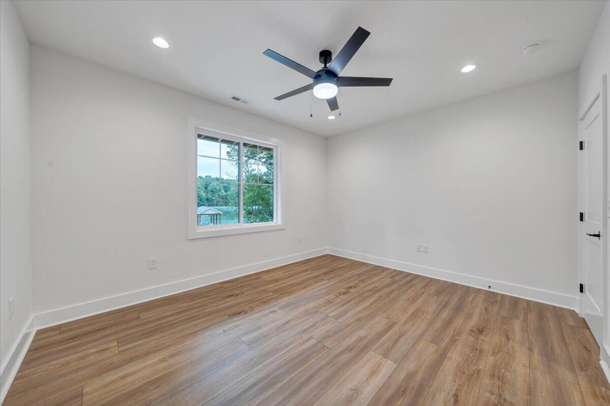 Union Hall, Virginia 24176, United States, 4 Bedrooms Bedrooms, ,5 BathroomsBathrooms,Residential,Active,137457