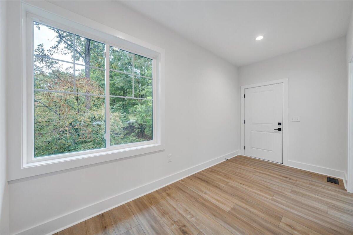 Union Hall, Virginia 24176, United States, 4 Bedrooms Bedrooms, ,5 BathroomsBathrooms,Residential,Active,137457