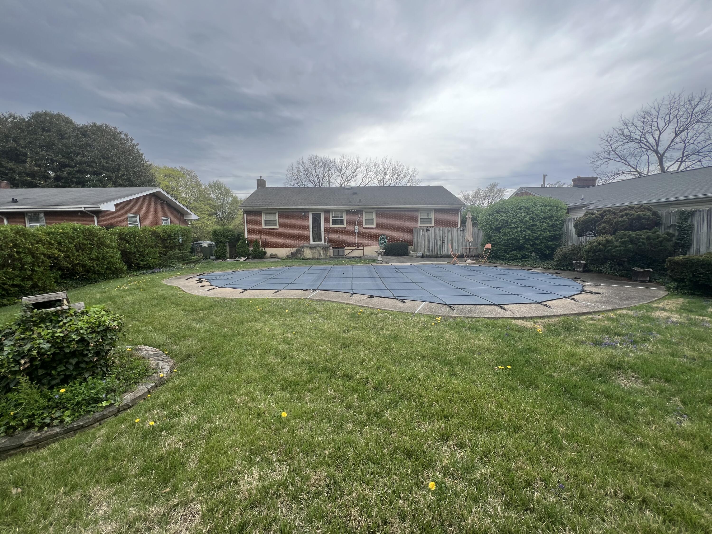 721 Boon St, Salem, Virginia image 2