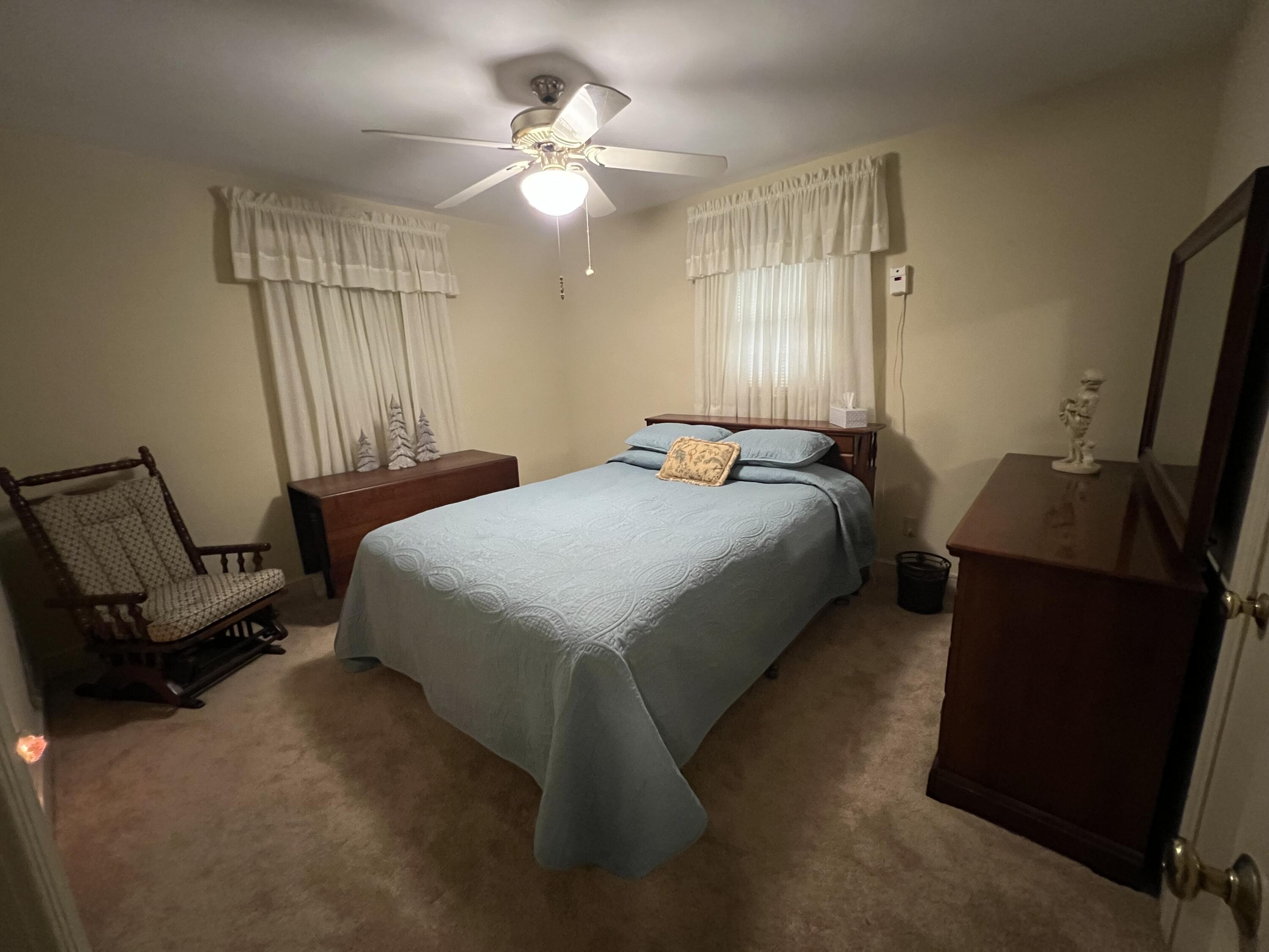 721 Boon St, Salem, Virginia image 8