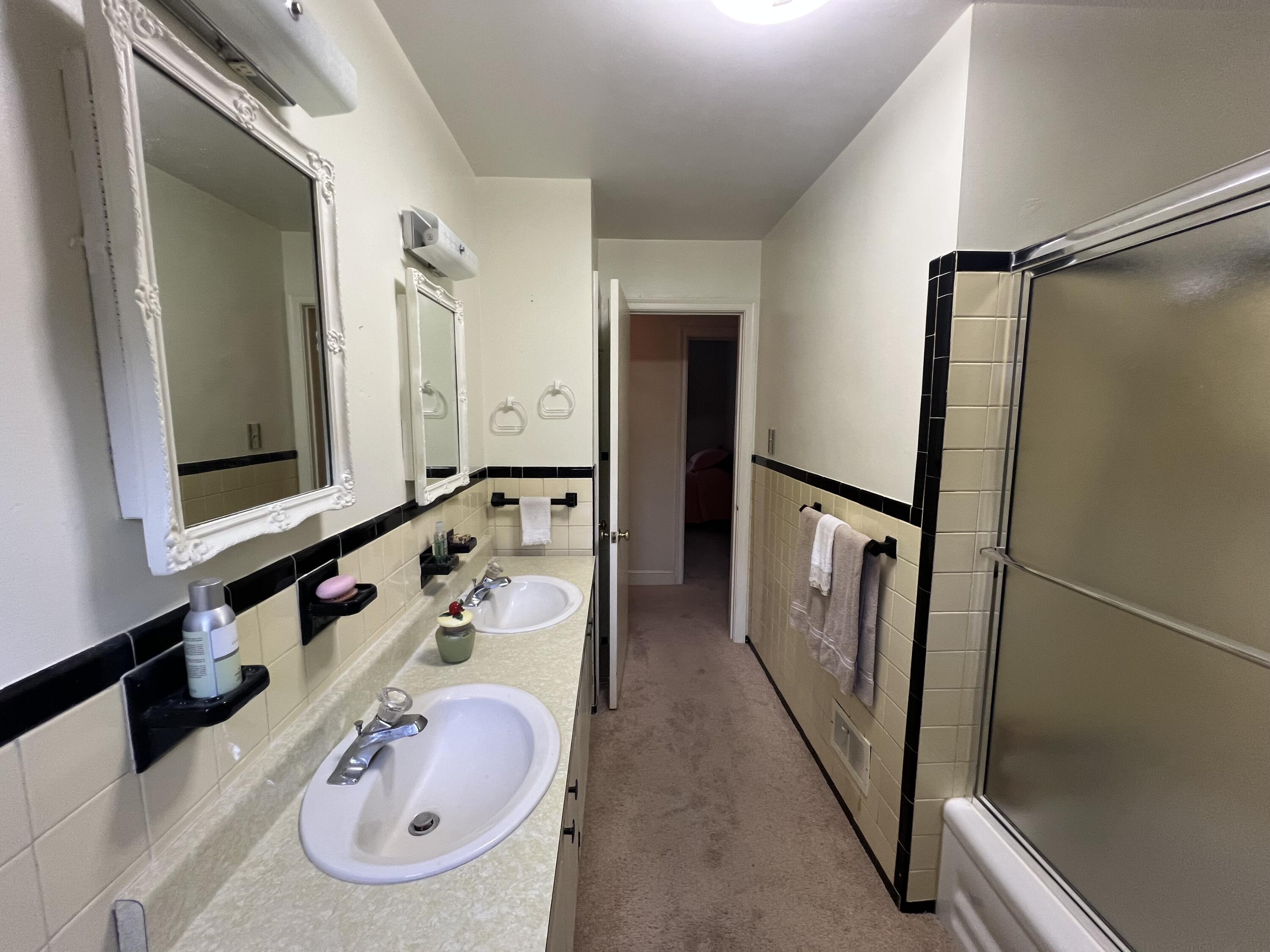 721 Boon St, Salem, Virginia image 15