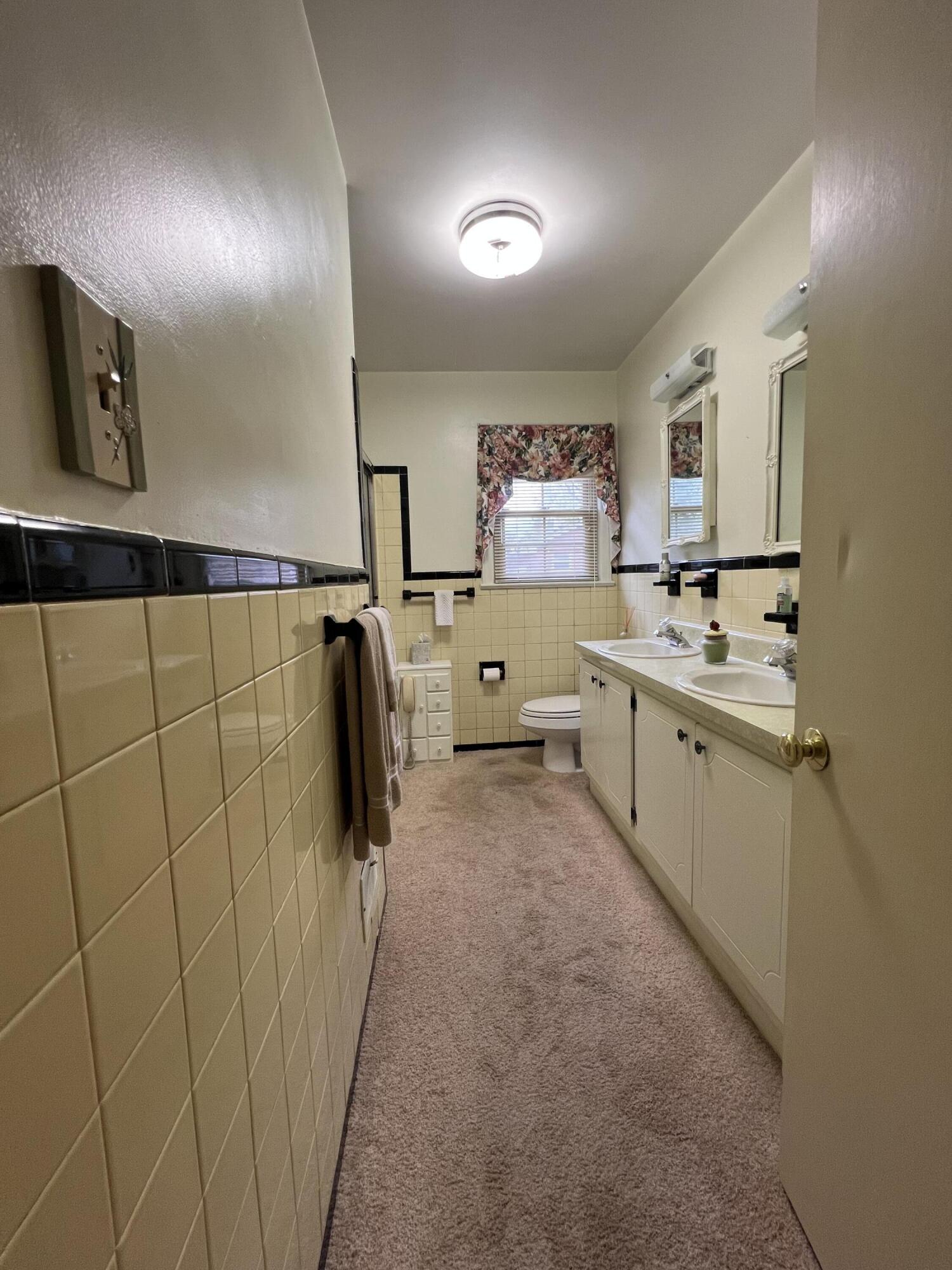 721 Boon St, Salem, Virginia image 14