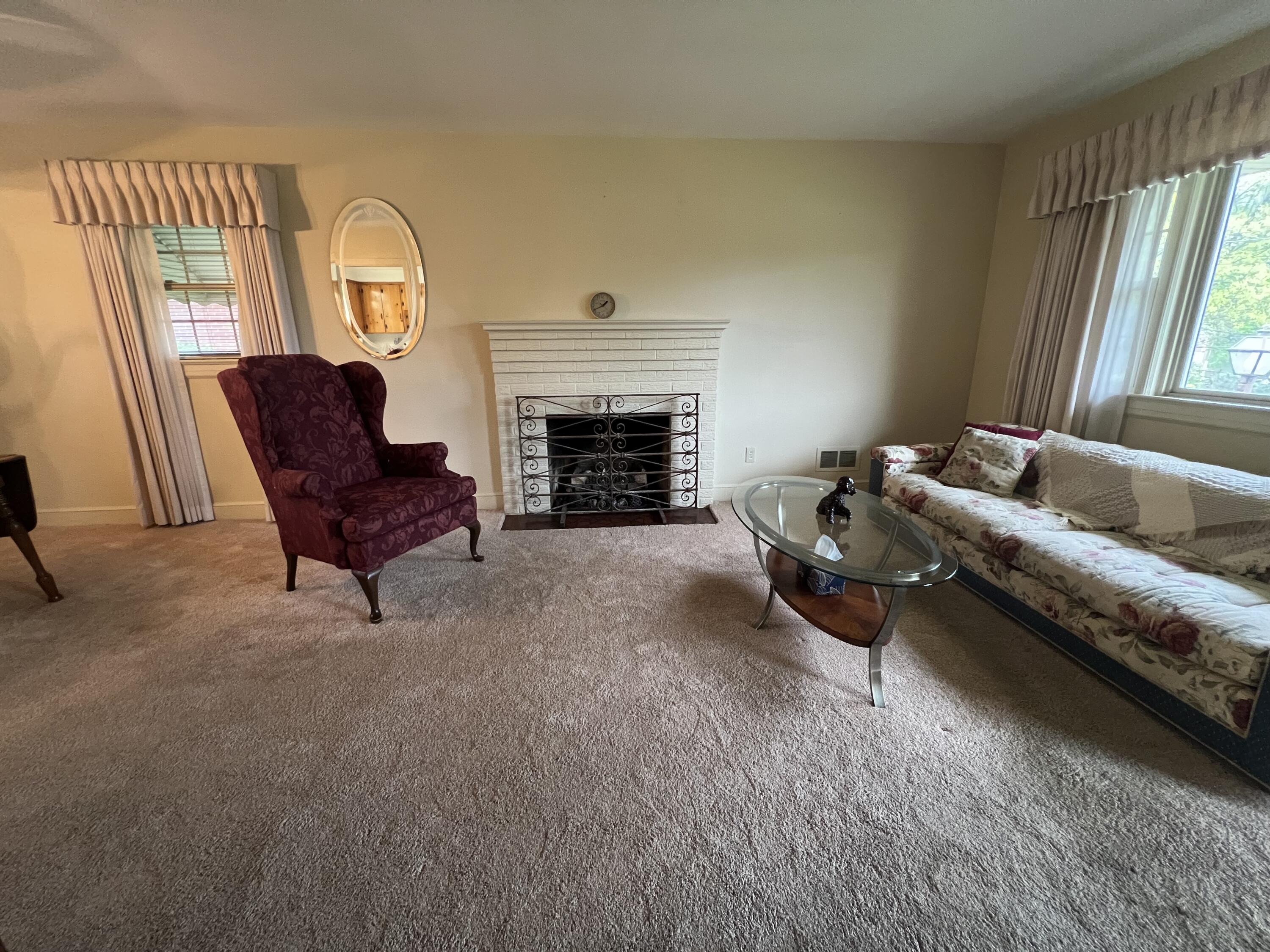 721 Boon St, Salem, Virginia image 4