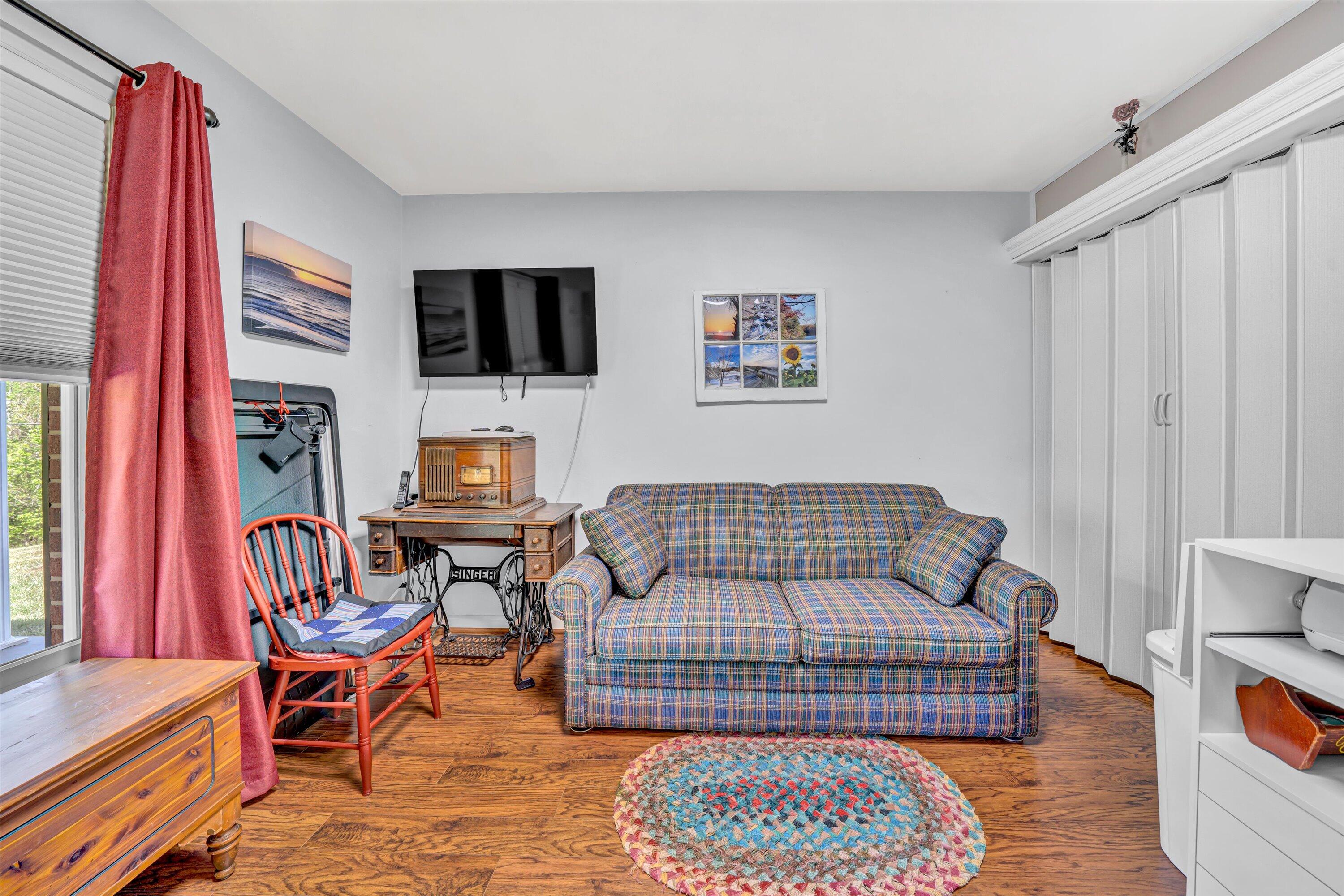 1033 Annie Bell Rd, Blue Ridge, Virginia image 23