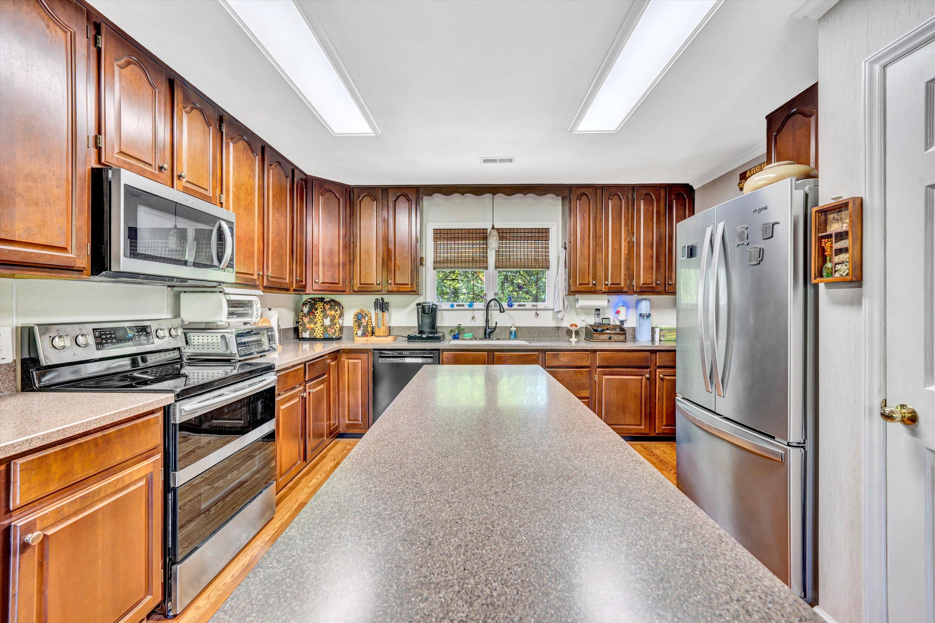 1033 Annie Bell Rd, Blue Ridge, Virginia image 16