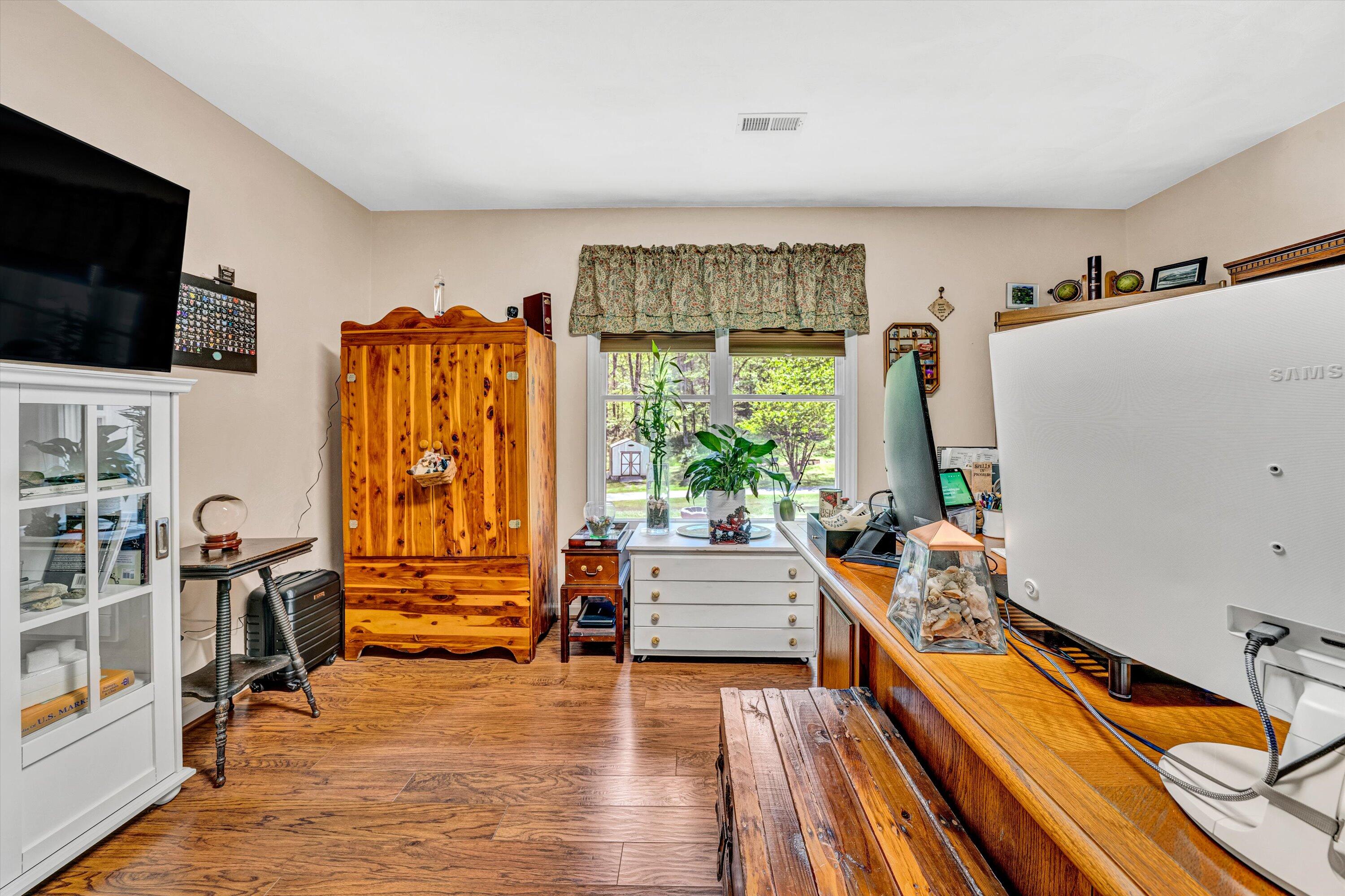 1033 Annie Bell Rd, Blue Ridge, Virginia image 25