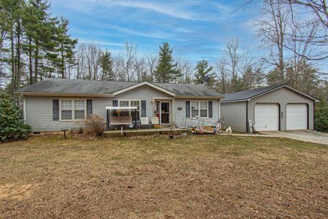 Mobile Home For Sale - 162 Mountain Laurel Way<br/> Floyd County, Check, VA 24072