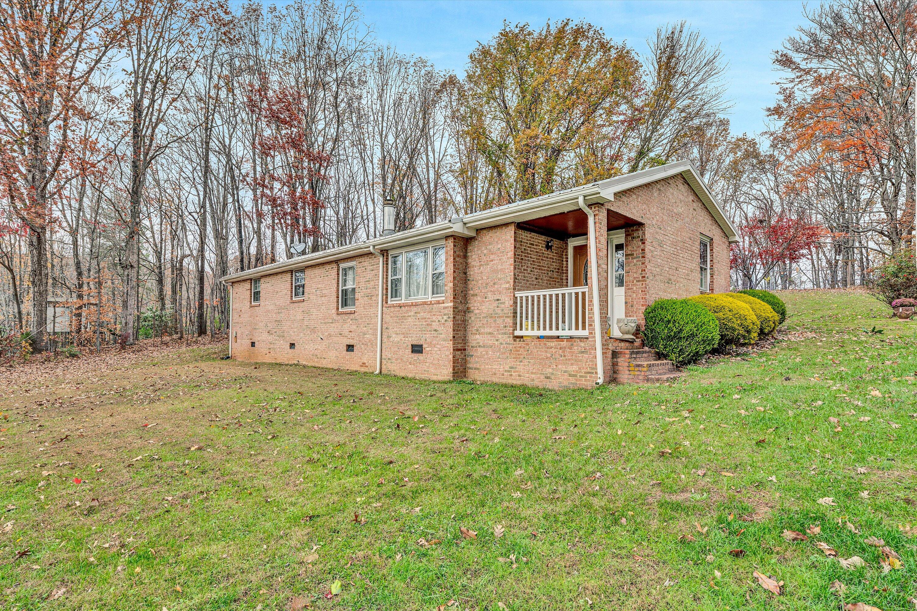 81 Mockingbird Rd, Boones Mill, Virginia image 1