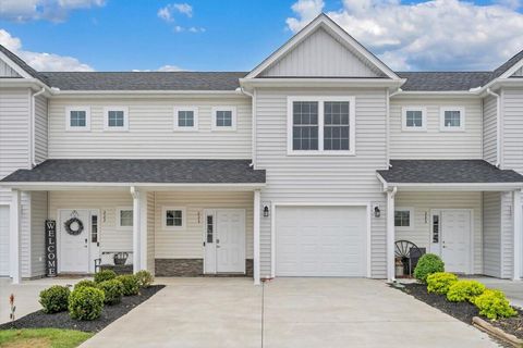 Photo of 225 Louise LN, Elliston, VA 24087 (MLS # 926495)