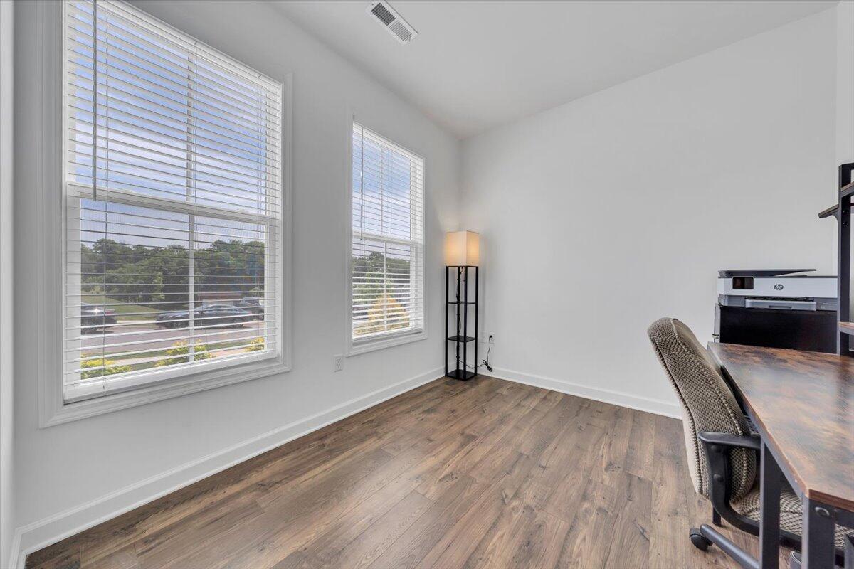 2130 Kings Walk Dr, Roanoke, Virginia image 7
