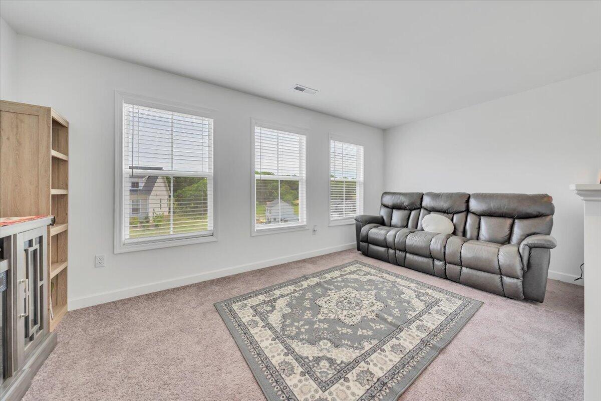 2130 Kings Walk Dr, Roanoke, Virginia image 27