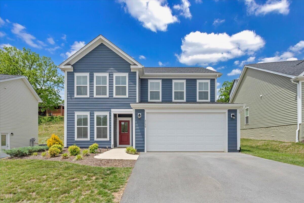 2130 Kings Walk Dr, Roanoke, Virginia image 1