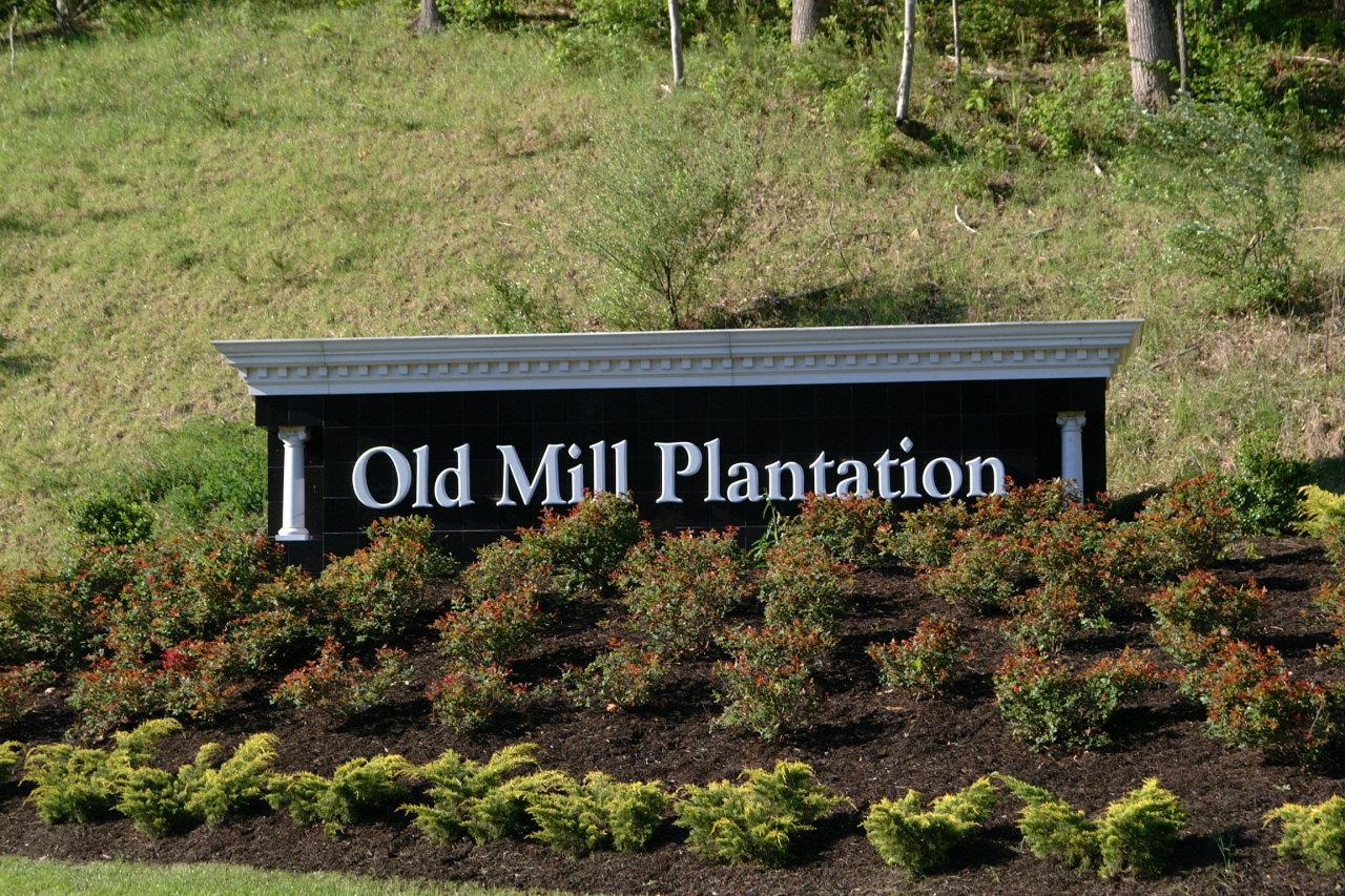 7442 Old Mill Plantation Dr, Roanoke, Virginia image 1