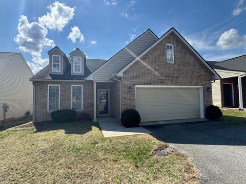 Homes For Sale - 414 Kimball Ave<br/> Salem, VA 24153