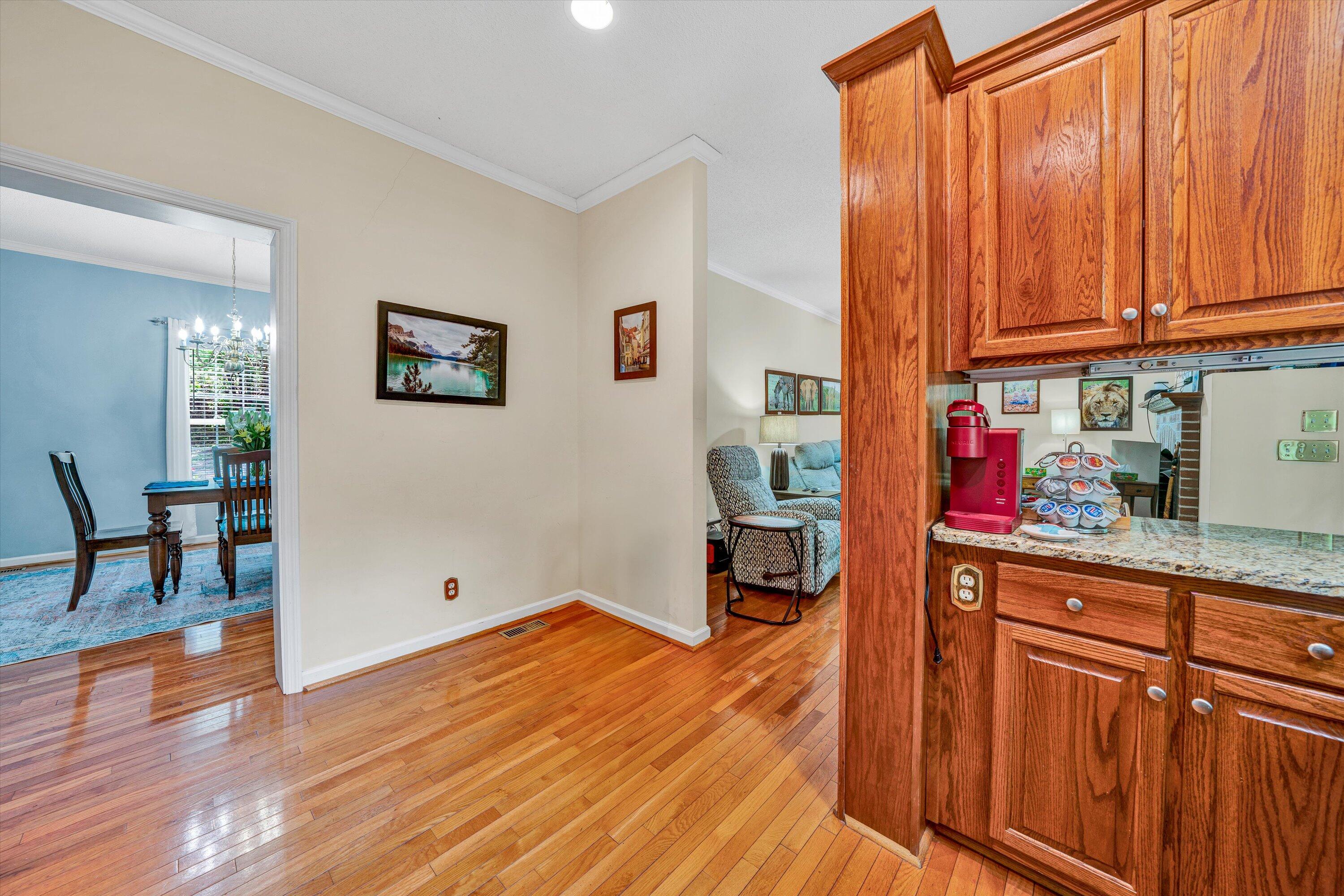 6570 Shingle Ridge Rd, Roanoke, Virginia image 16