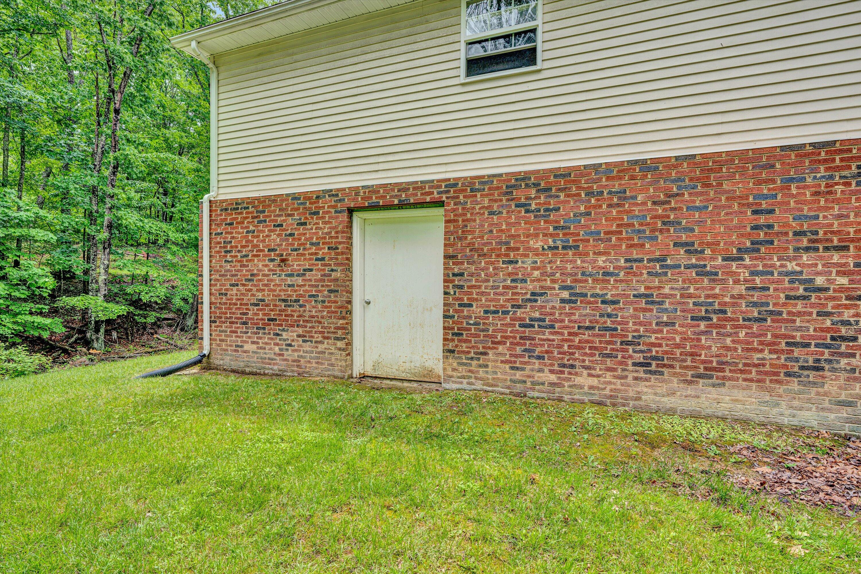6570 Shingle Ridge Rd, Roanoke, Virginia image 36