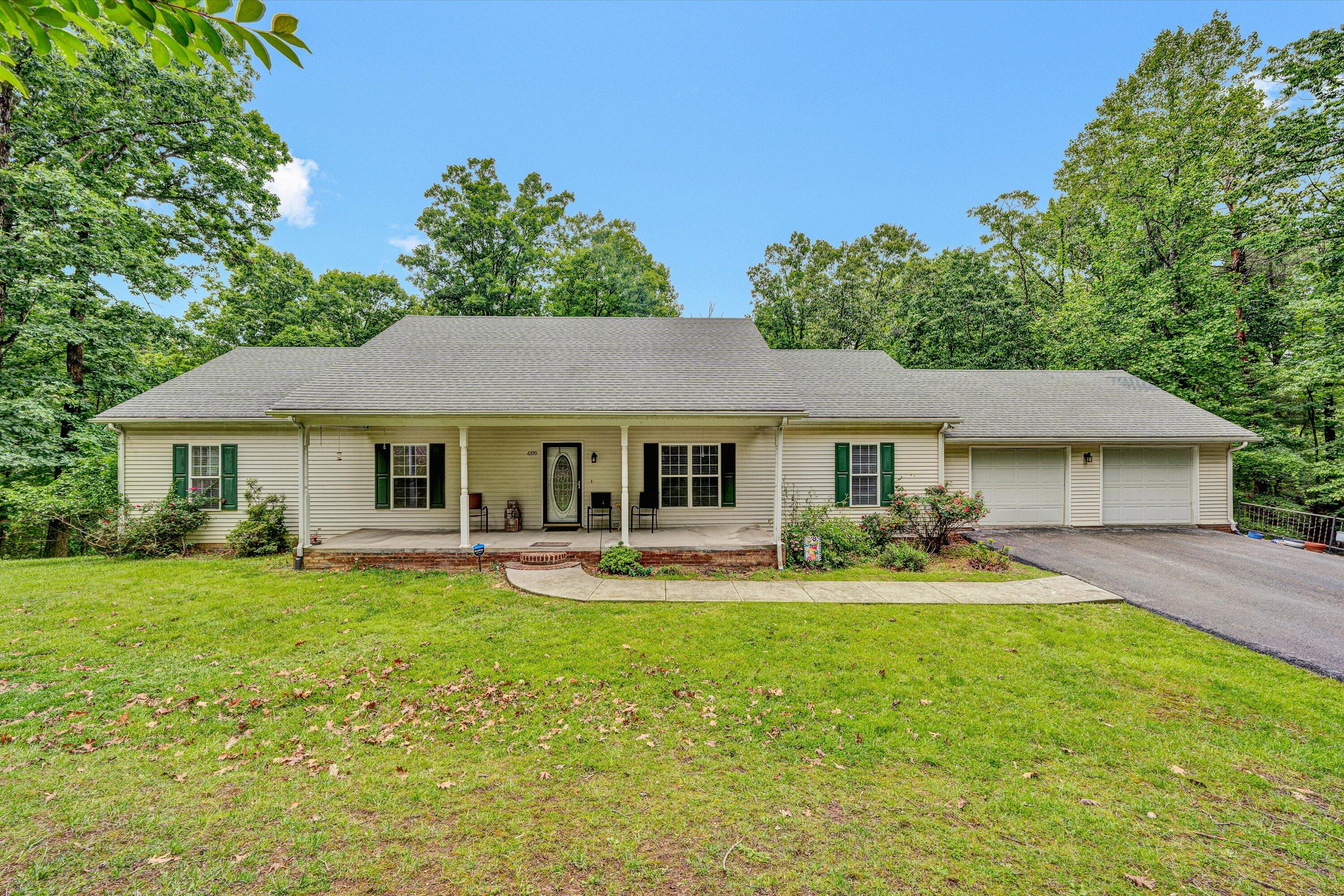 6570 Shingle Ridge Rd, Roanoke, Virginia image 1