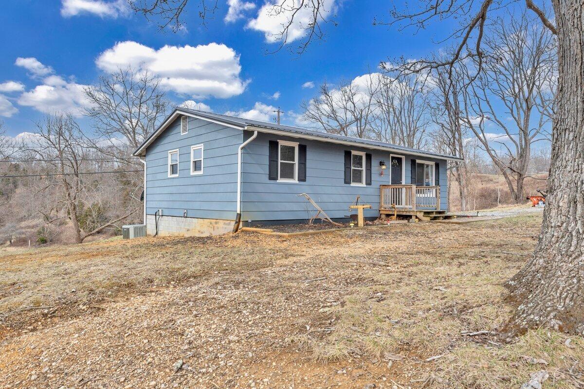 991 Mount Pleasant Rd, Shawsville, Virginia image 32