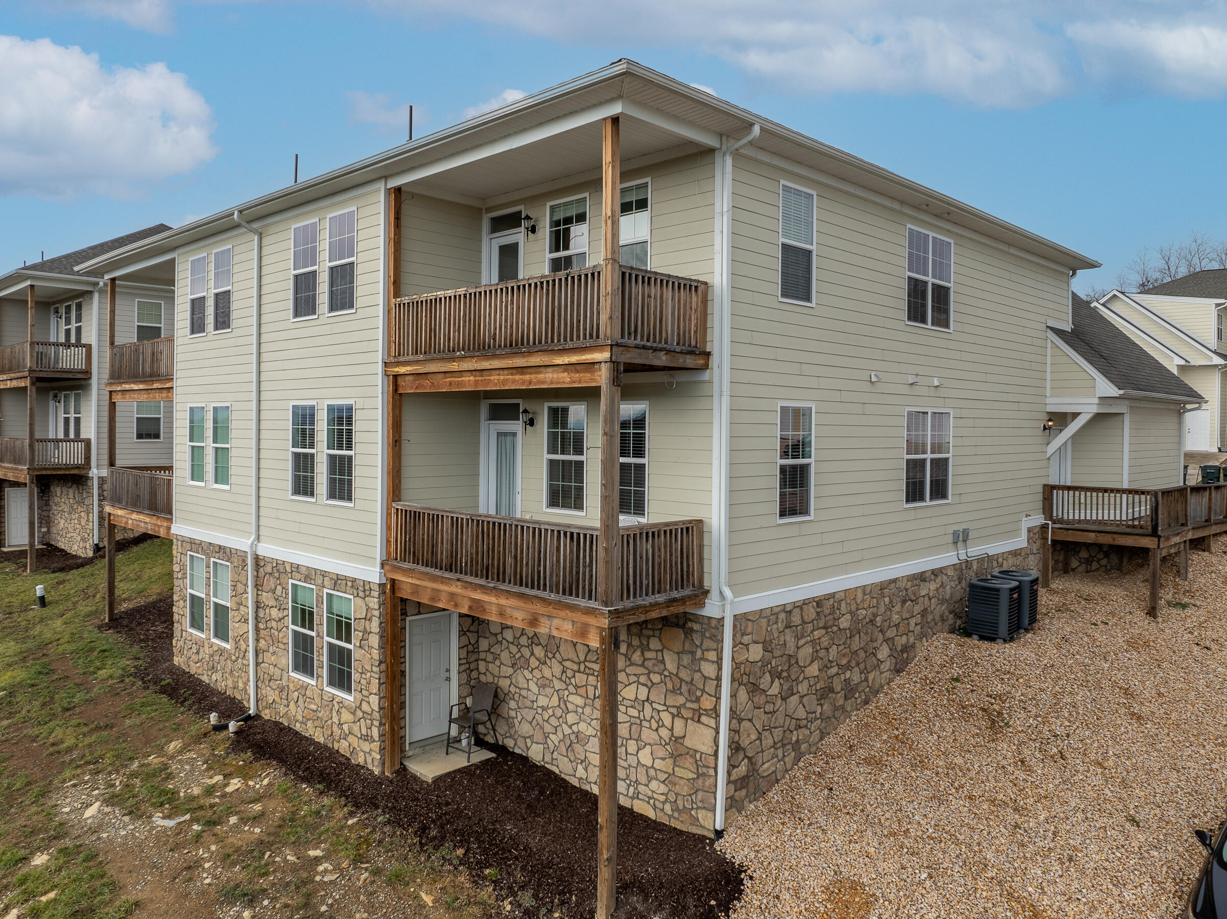 69 Windgate Cir #103, Fishersville, Virginia image 25