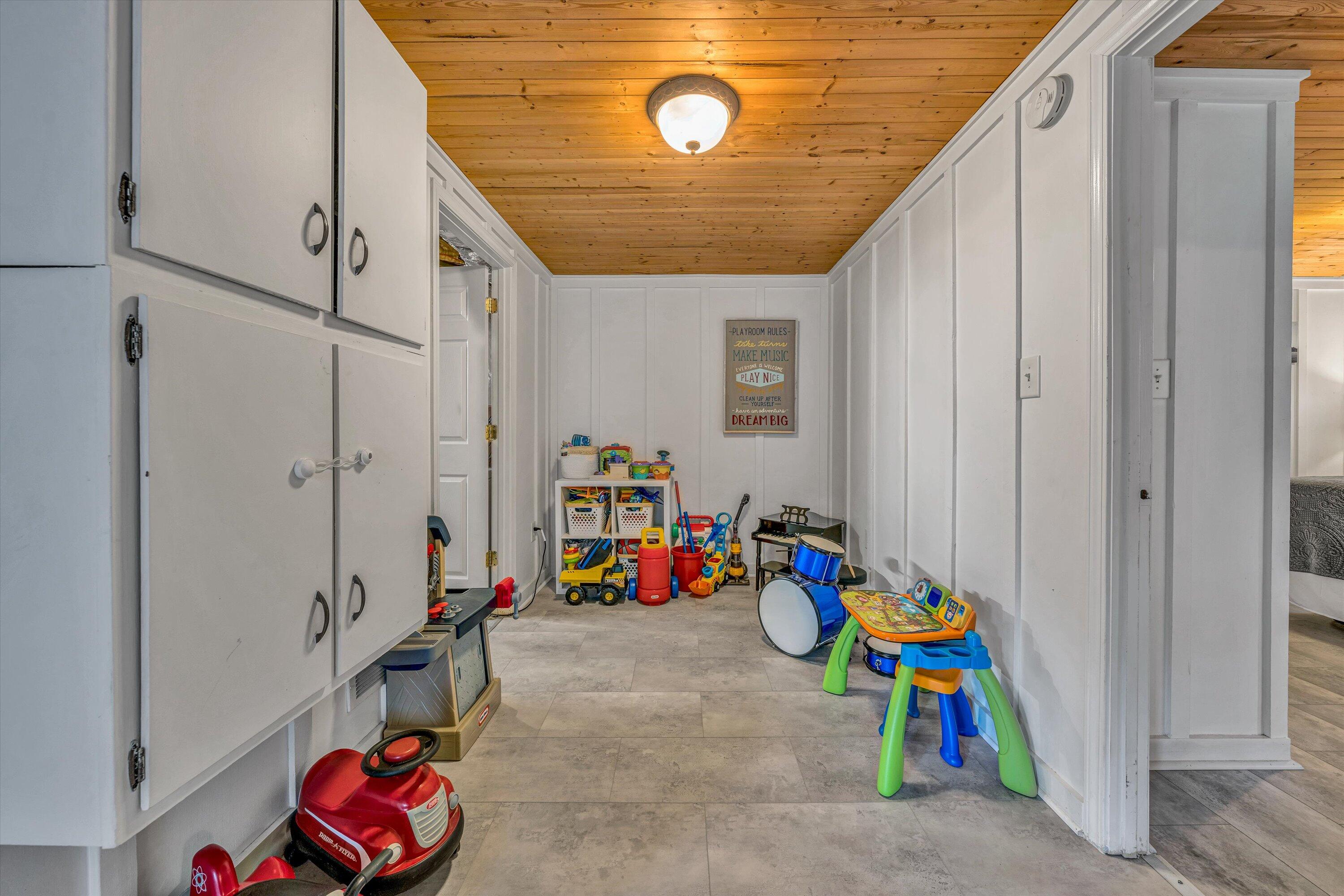 7514 Mt Chestnut Rd, Roanoke, Virginia image 26
