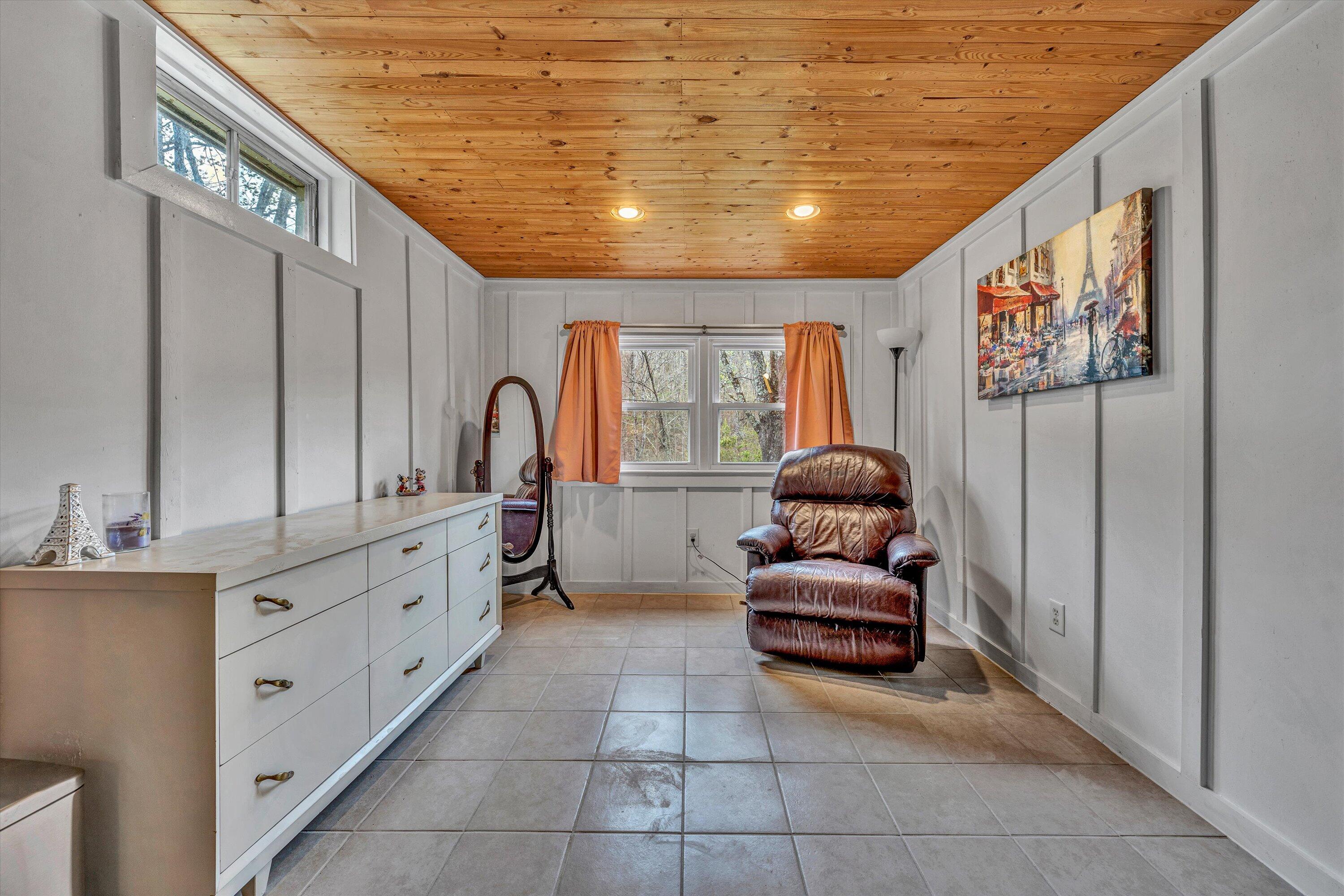 7514 Mt Chestnut Rd, Roanoke, Virginia image 30