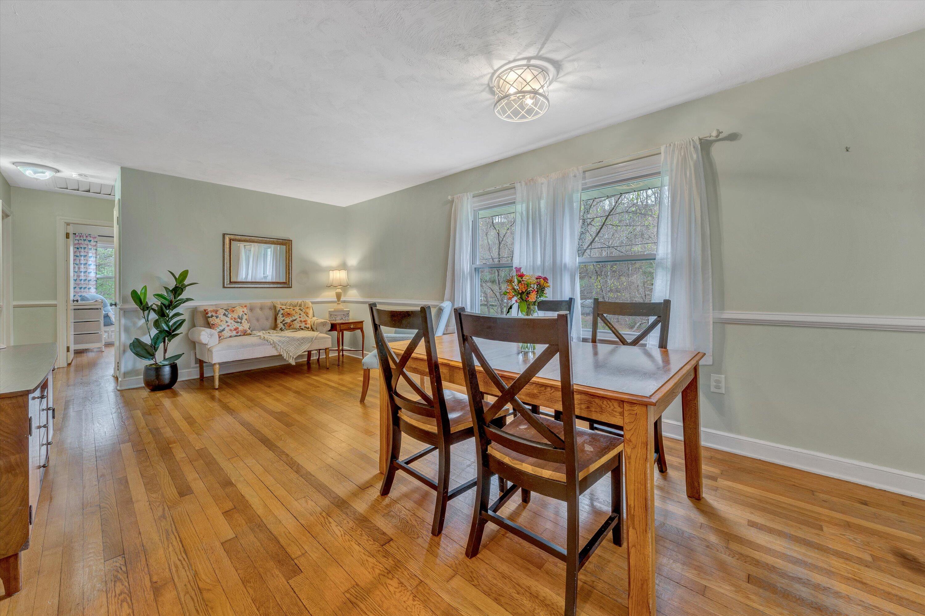 7514 Mt Chestnut Rd, Roanoke, Virginia image 11