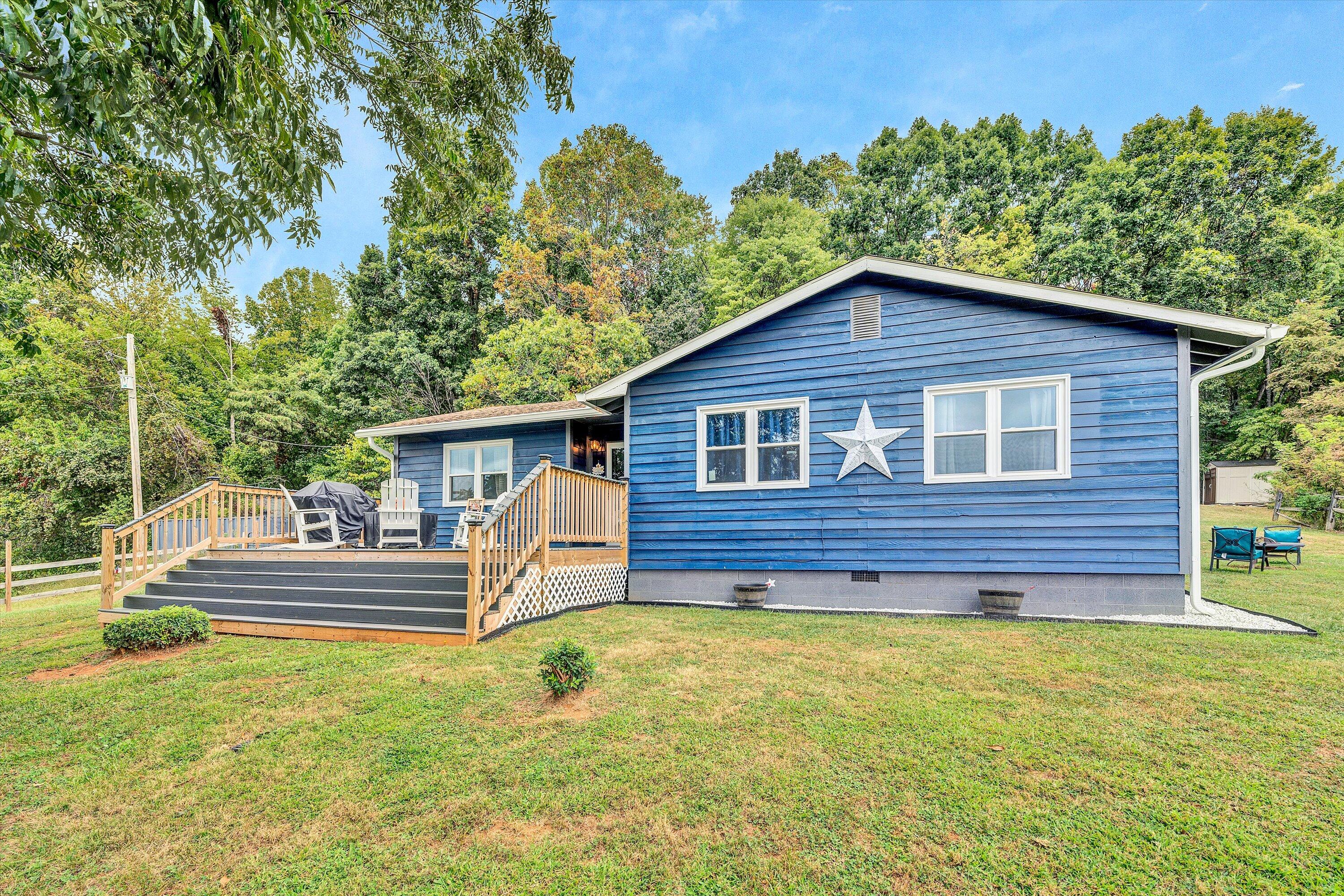 2357 Nemmo Rd, Vinton, Virginia image 4