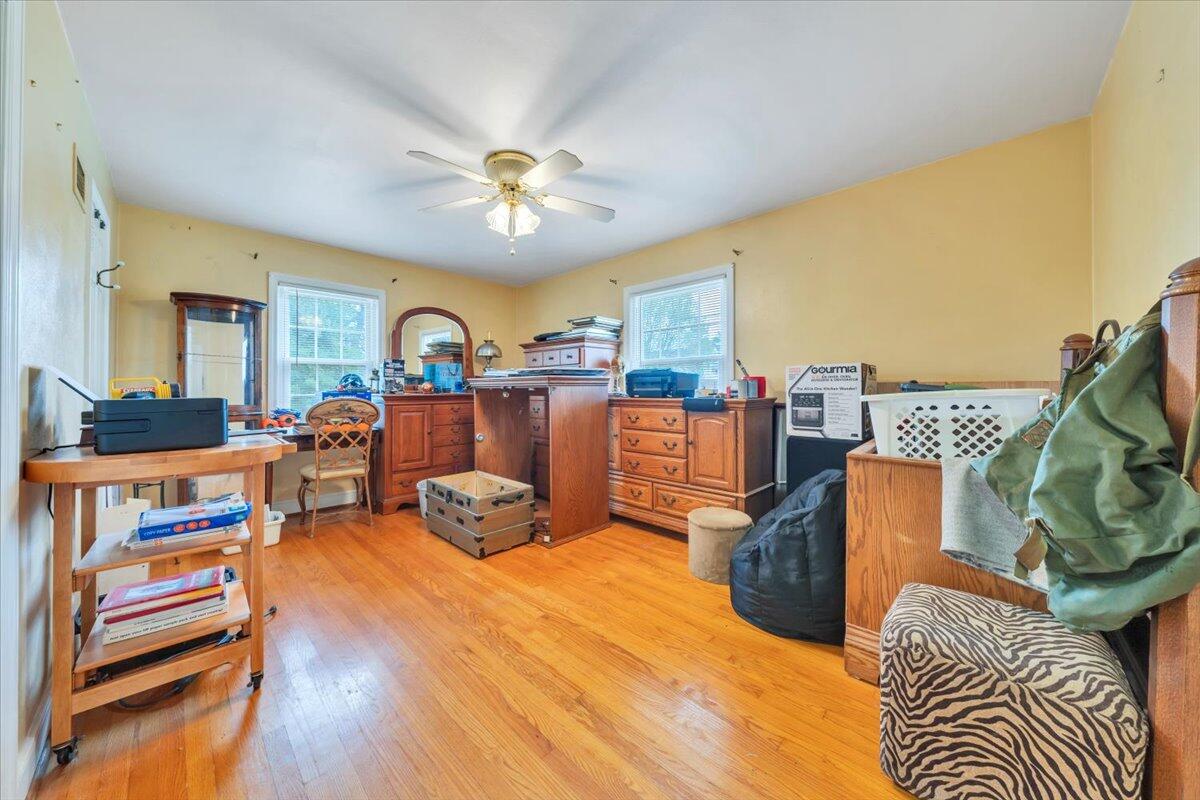 215 Chestnut St, Salem, Virginia image 25