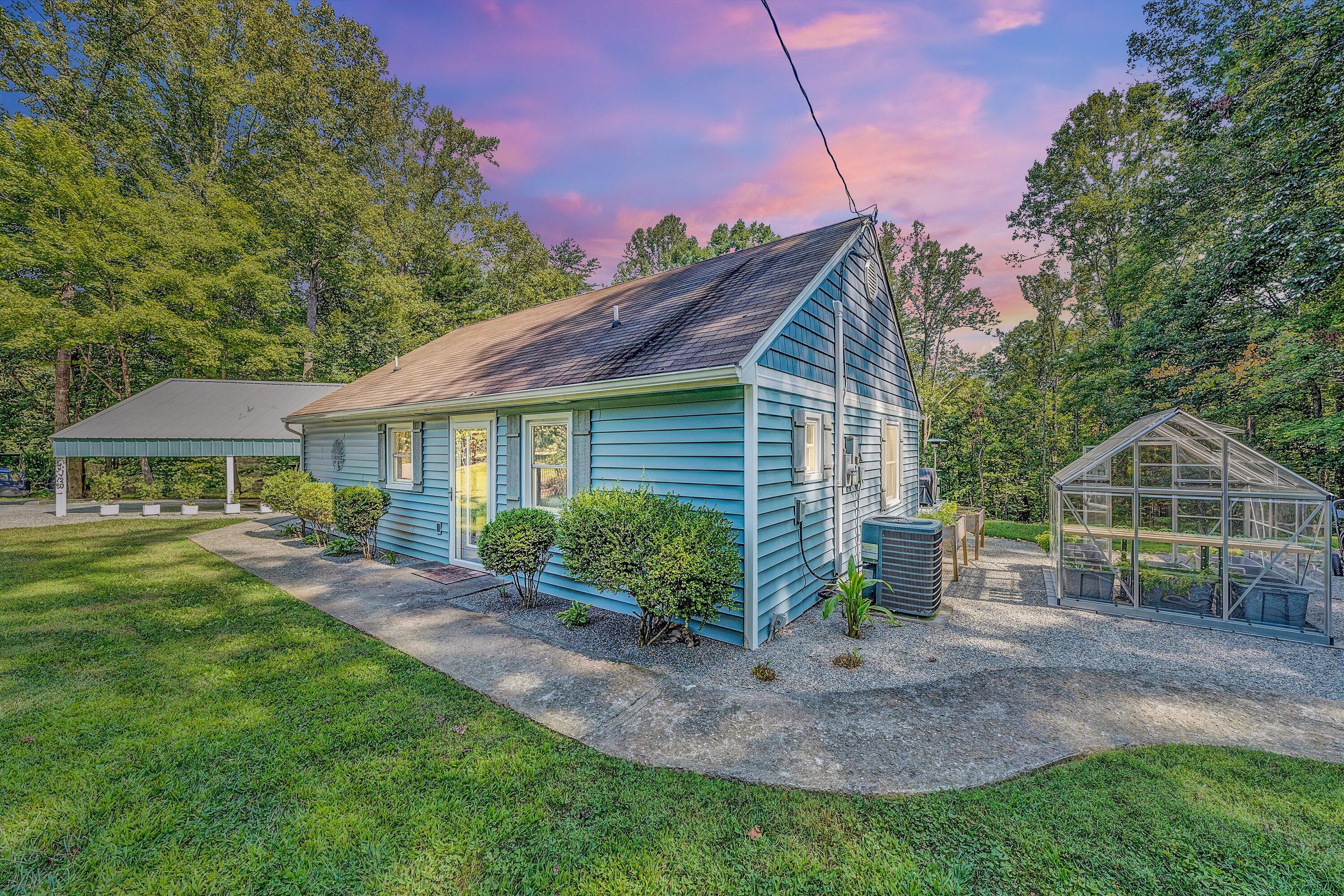 263 Whispering Pines Dr, Boones Mill, Virginia image 3
